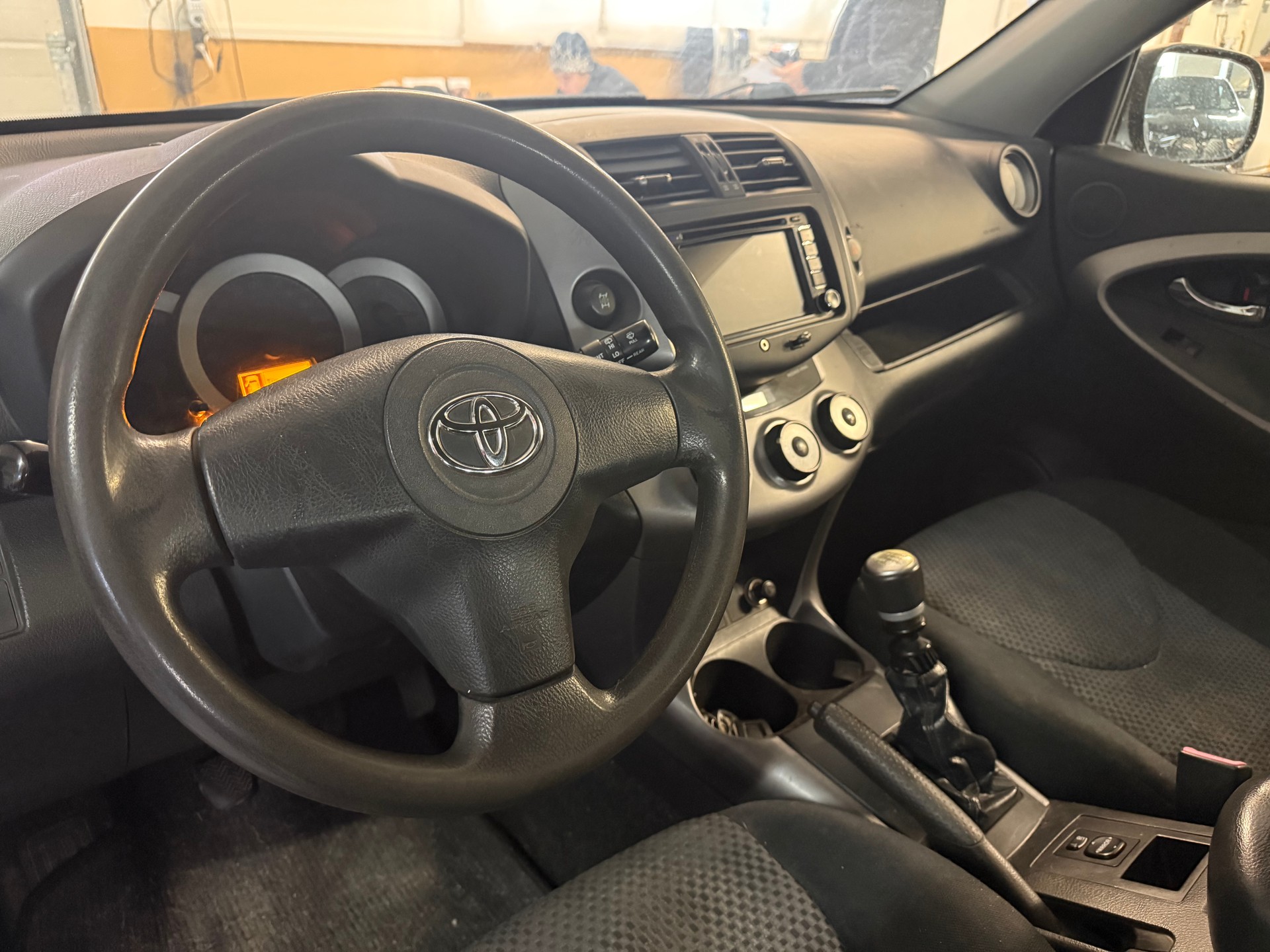 TOYOTA RAV-4 2.2D-4 D Linea Terra-image-10