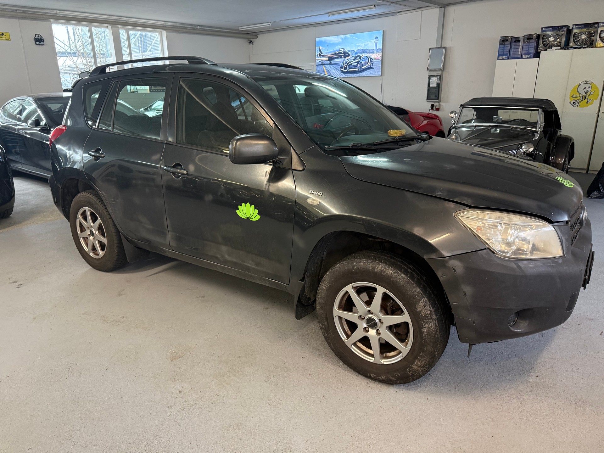 TOYOTA RAV-4 2.2D-4 D Linea Terra-image-2