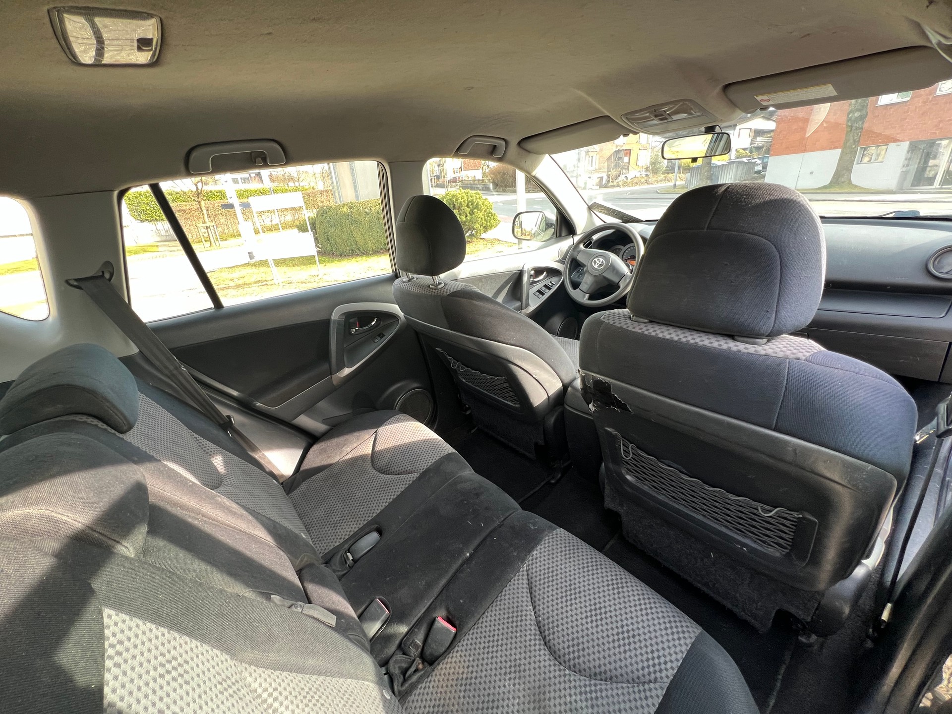 TOYOTA RAV-4 2.2D-4 D Linea Terra-image-15