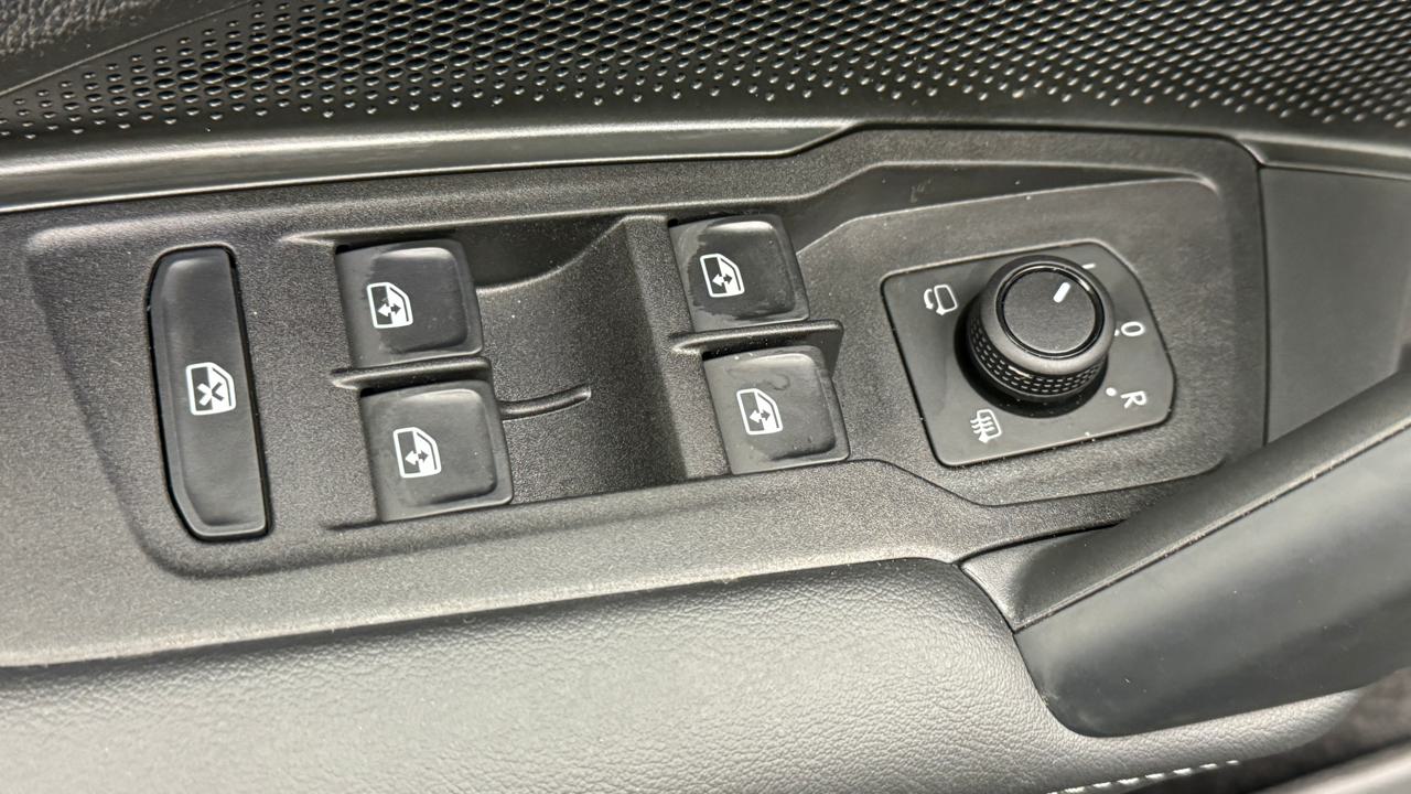 VW Tiguan 1.5 TSI evo2 eHybrid Life DSG-image-8