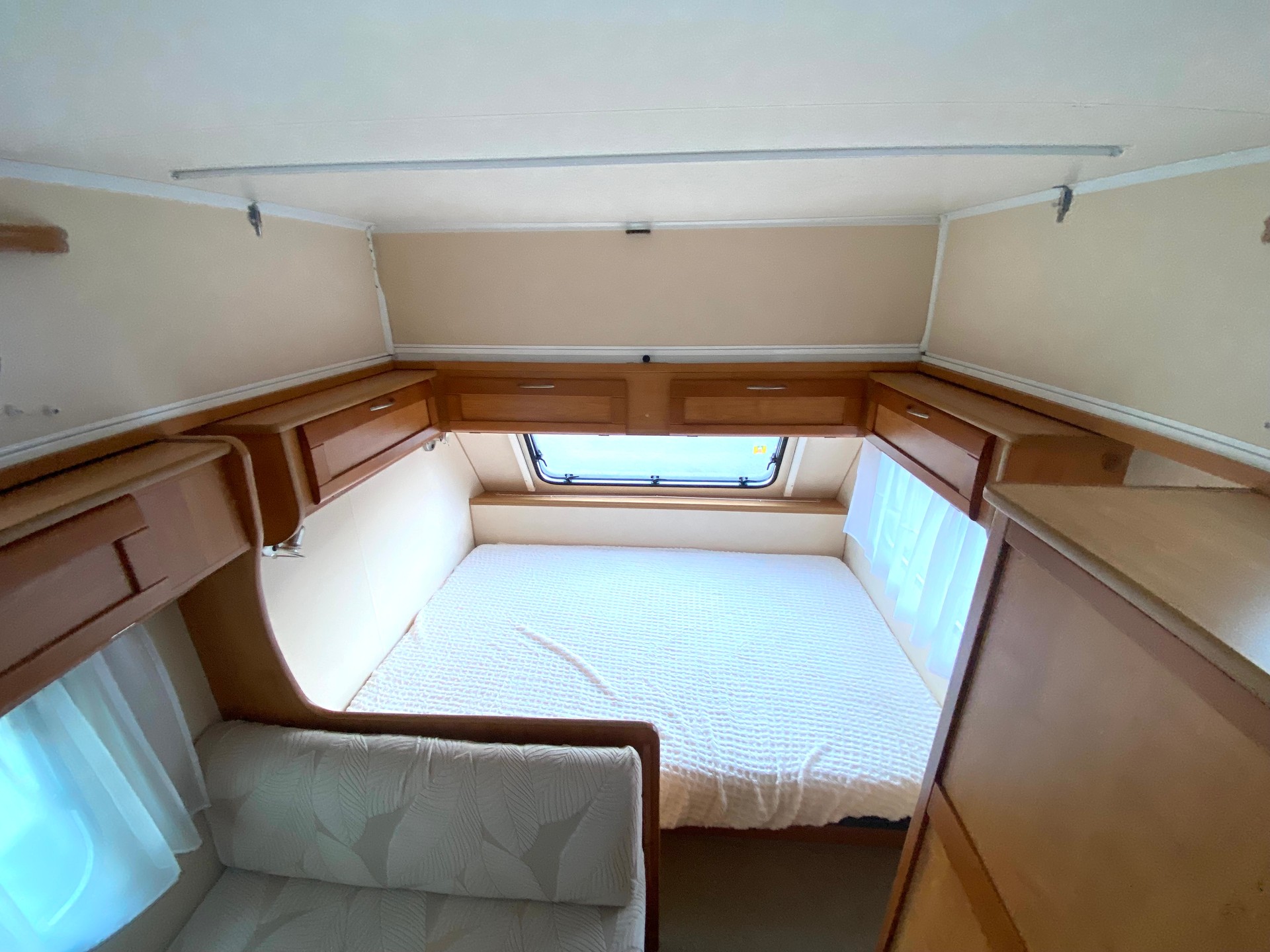 TRIGANO Rubis 420 CP V204 Faltcaravan-image-7