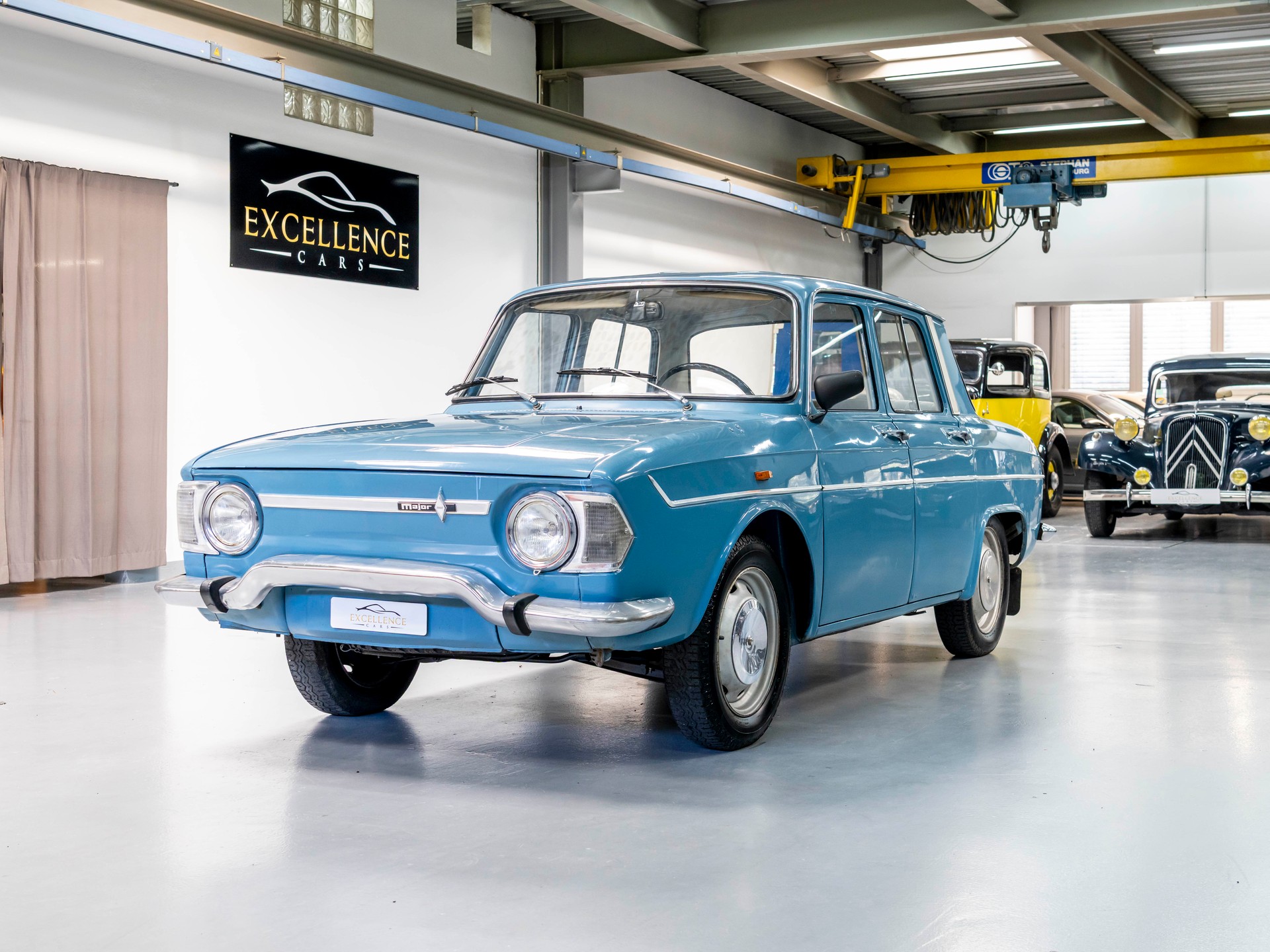 RENAULT Major