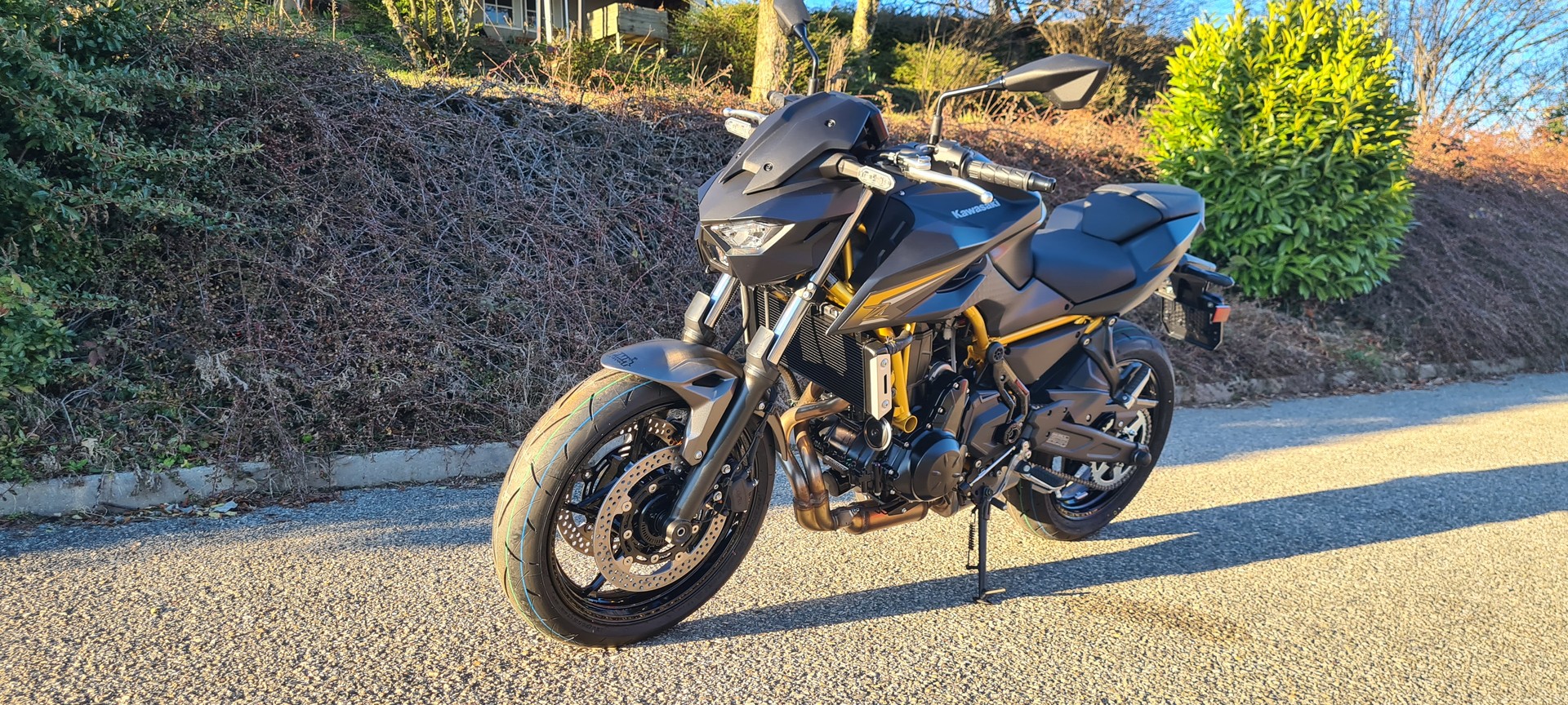 KAWASAKI Z 650