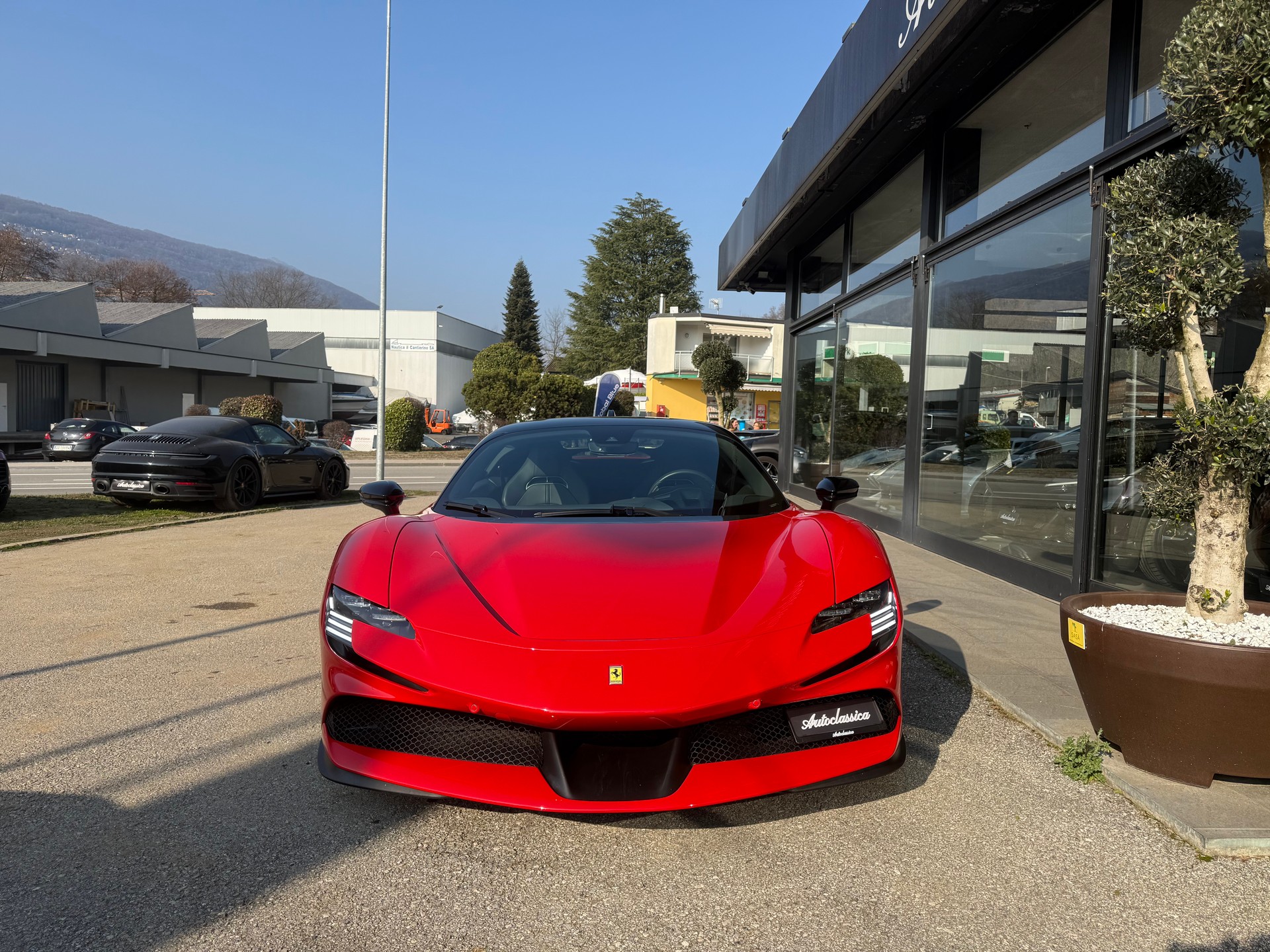 FERRARI SF90 Stradale-image-1