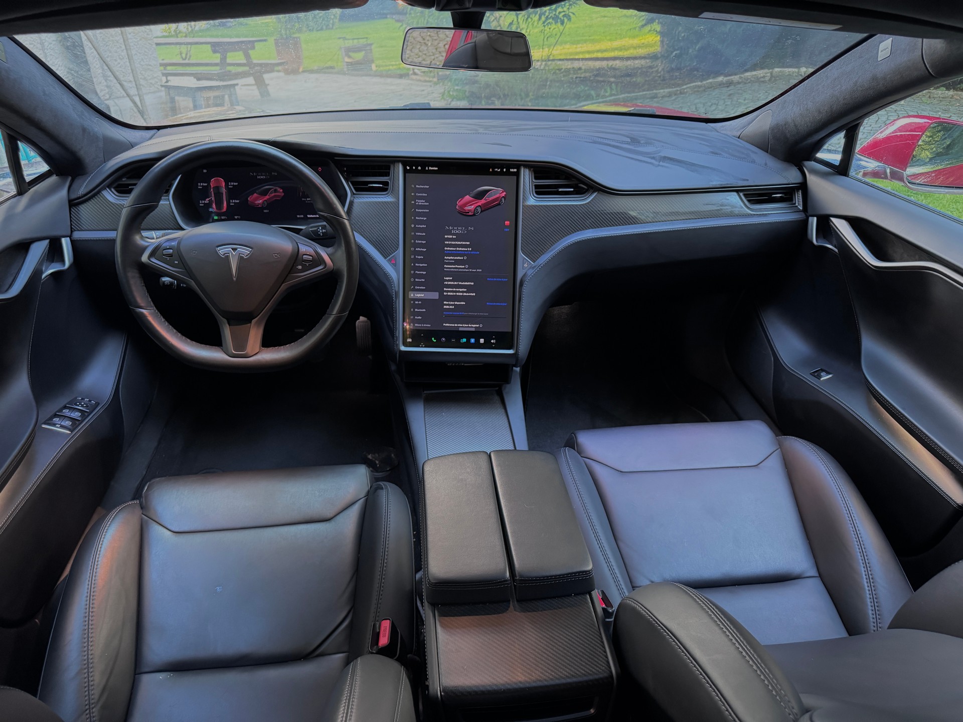 TESLA Model S 100 D-image-1