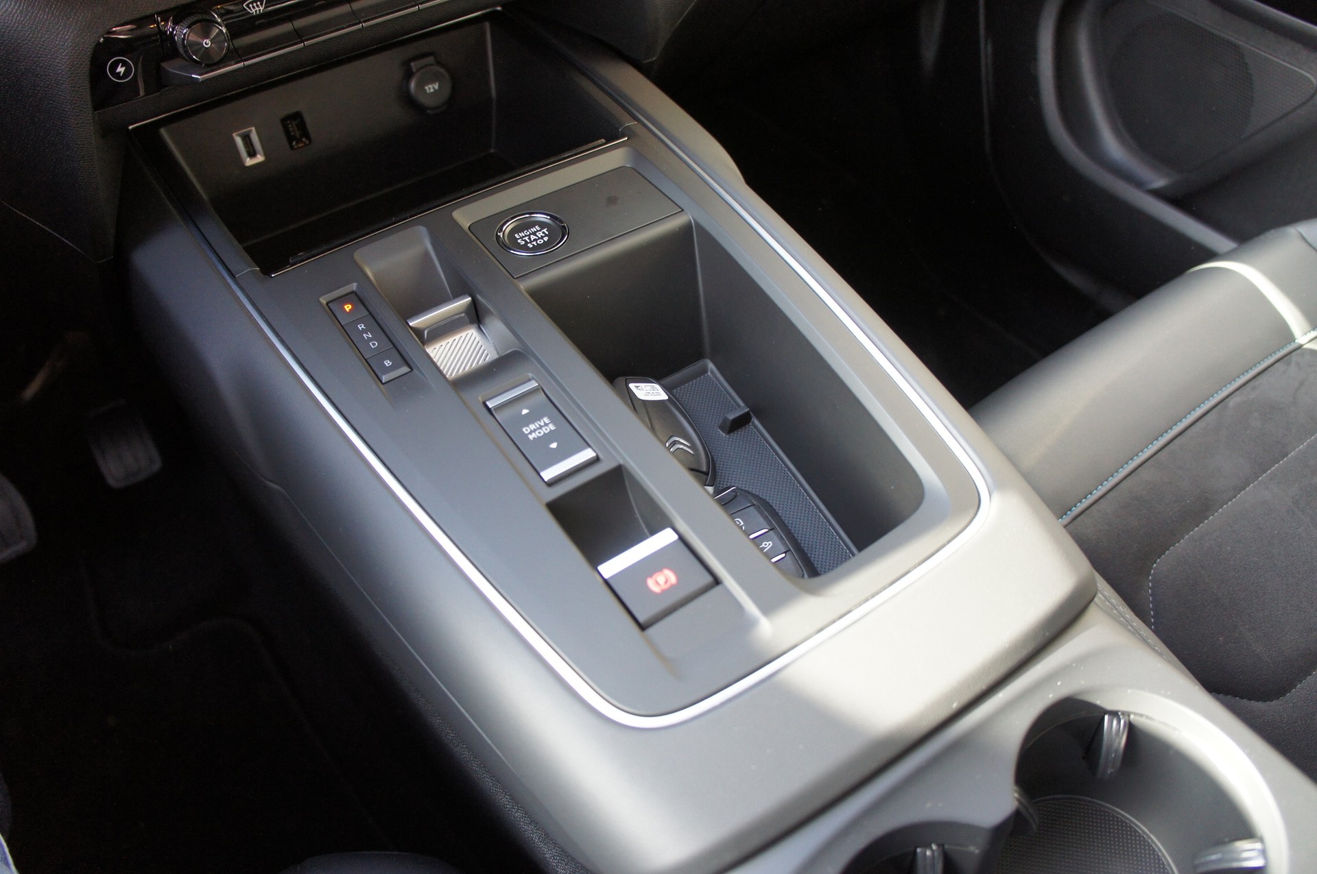 CITROEN C5 Aircross 1.6 PHEV Max-image-16