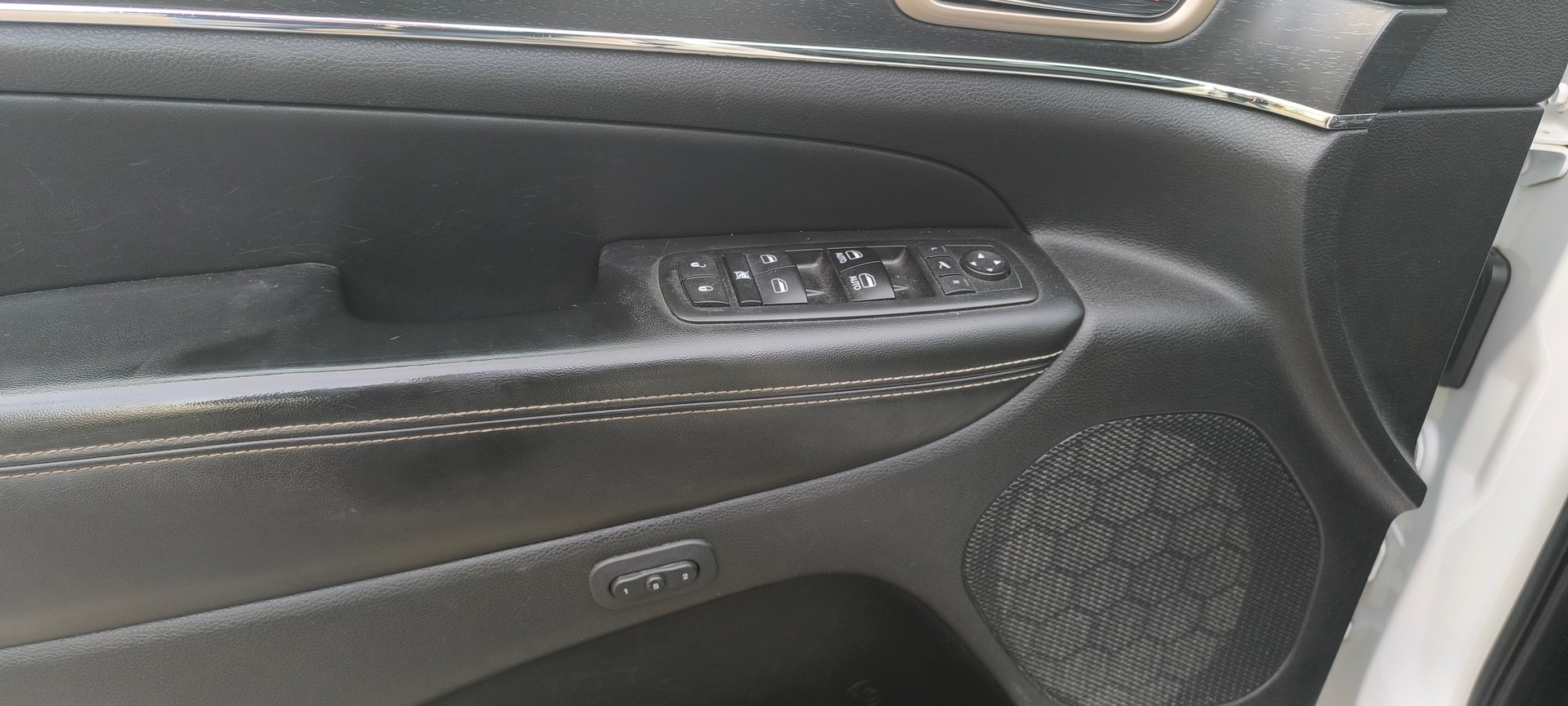 JEEP Grand Cherokee 3.0 CRD Platium Edition-image-15