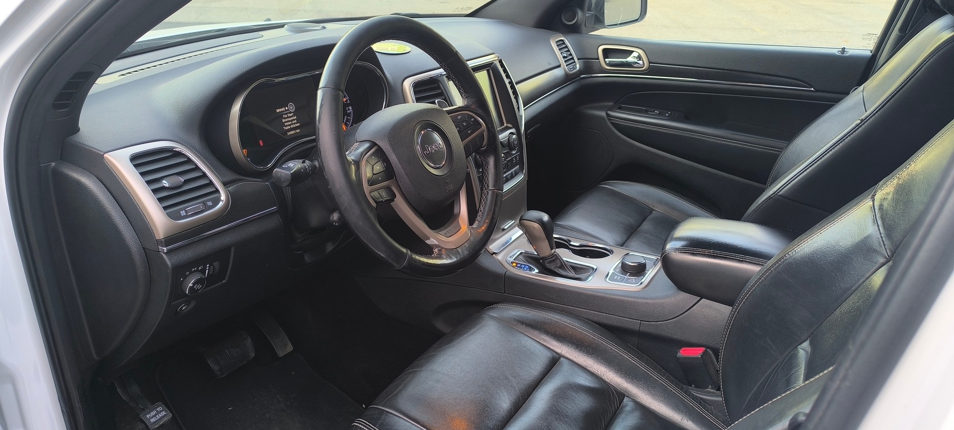 JEEP Grand Cherokee 3.0 CRD Platium Edition-image-11