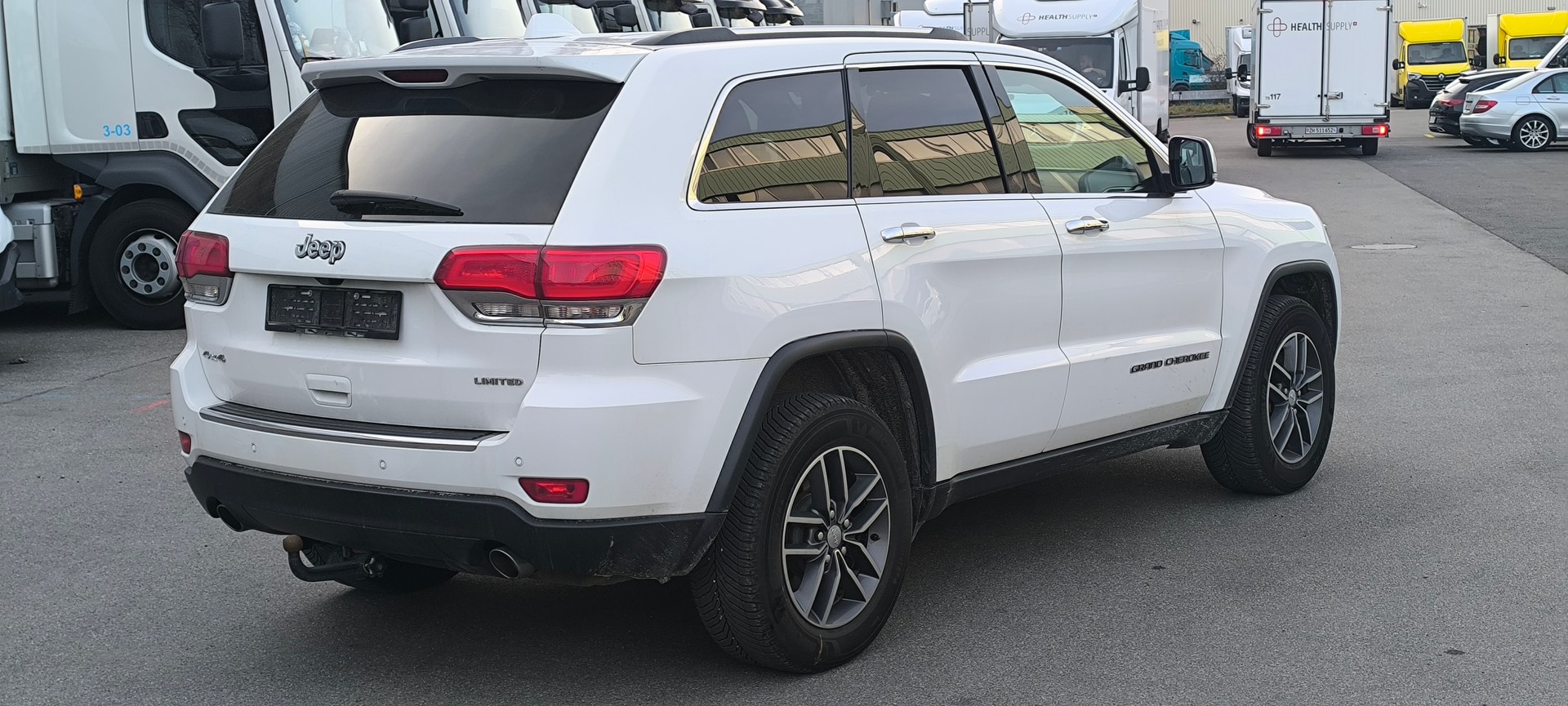 JEEP Grand Cherokee 3.0 CRD Platium Edition-image-3