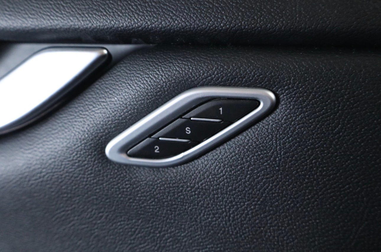 MASERATI Ghibli 3.0 V6 Automatica-image-12