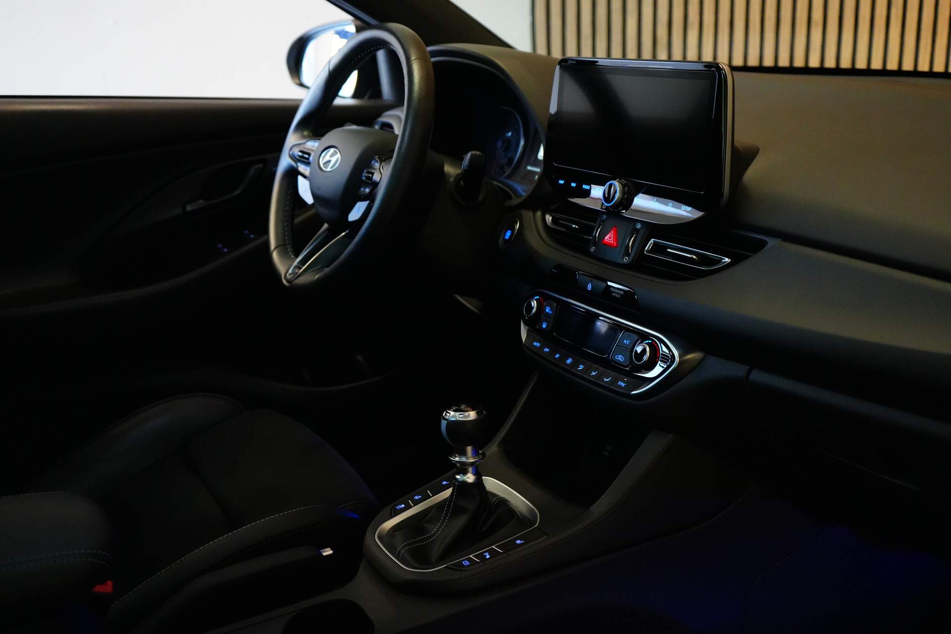 HYUNDAI i30 2.0 T-GDi N Performance-image-19
