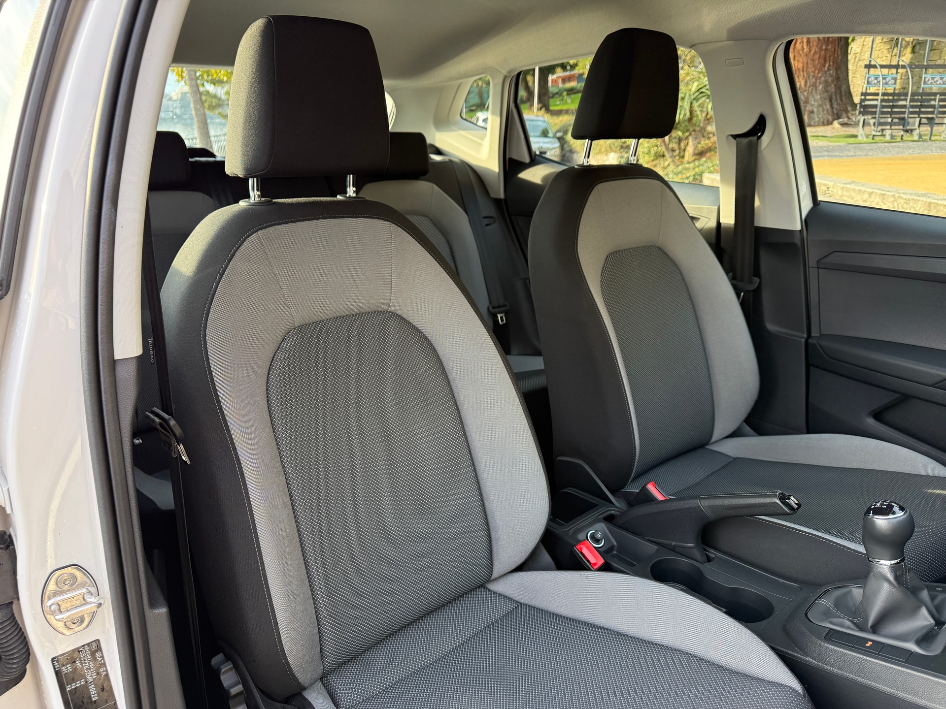 SEAT Ibiza 1.0 TGI CNG Last Edition-image-8