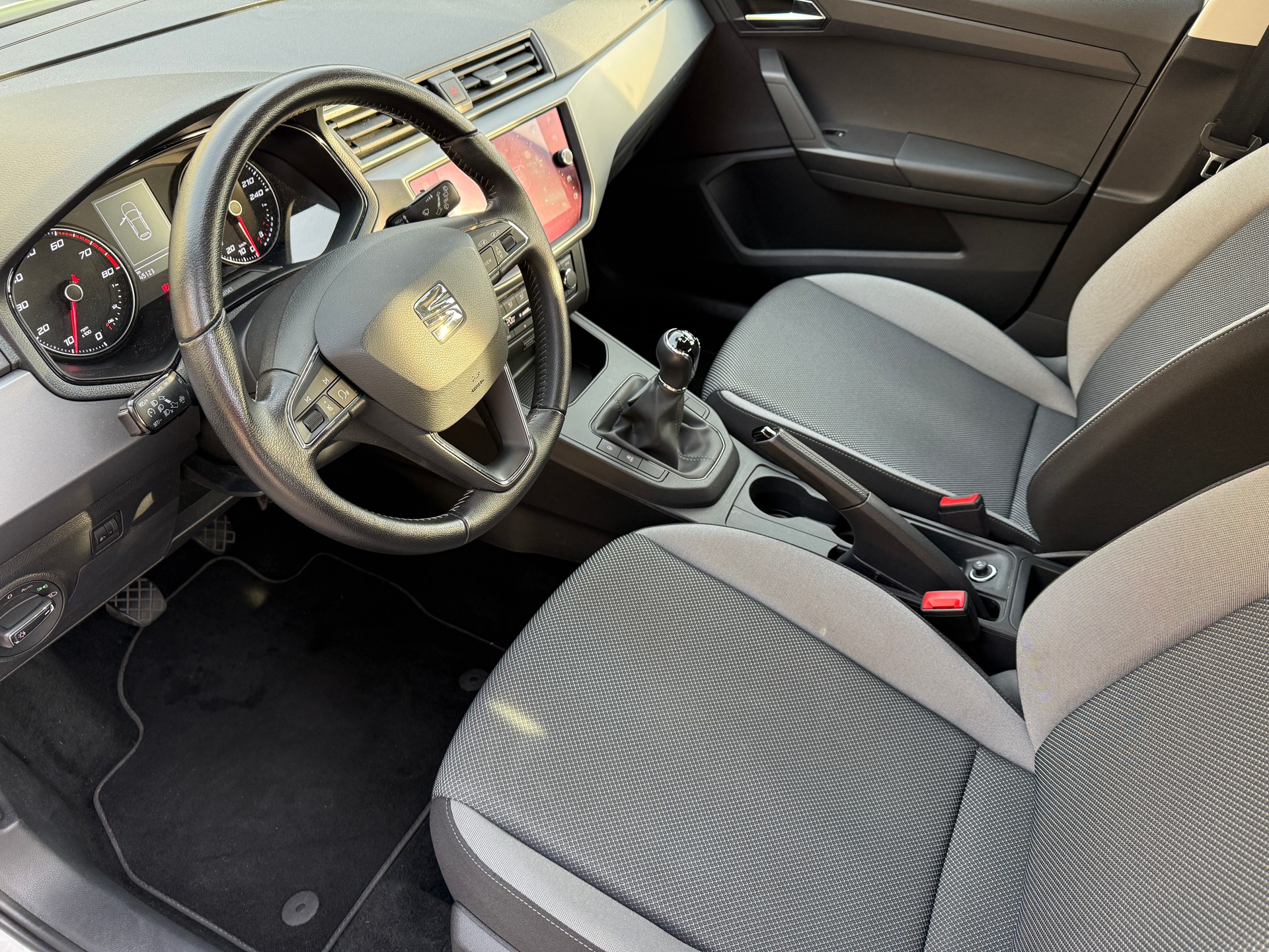 SEAT Ibiza 1.0 TGI CNG Last Edition-image-6