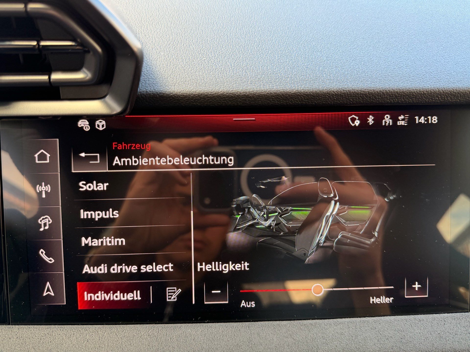 AUDI RS3 SPORTBACK 2.5 400 PS TFSI QUATTRO *** NEUWAGEN MIT SCHALENSITZEN & 5 JAHRE AUDI WERKSGARANTIE ***-image-19