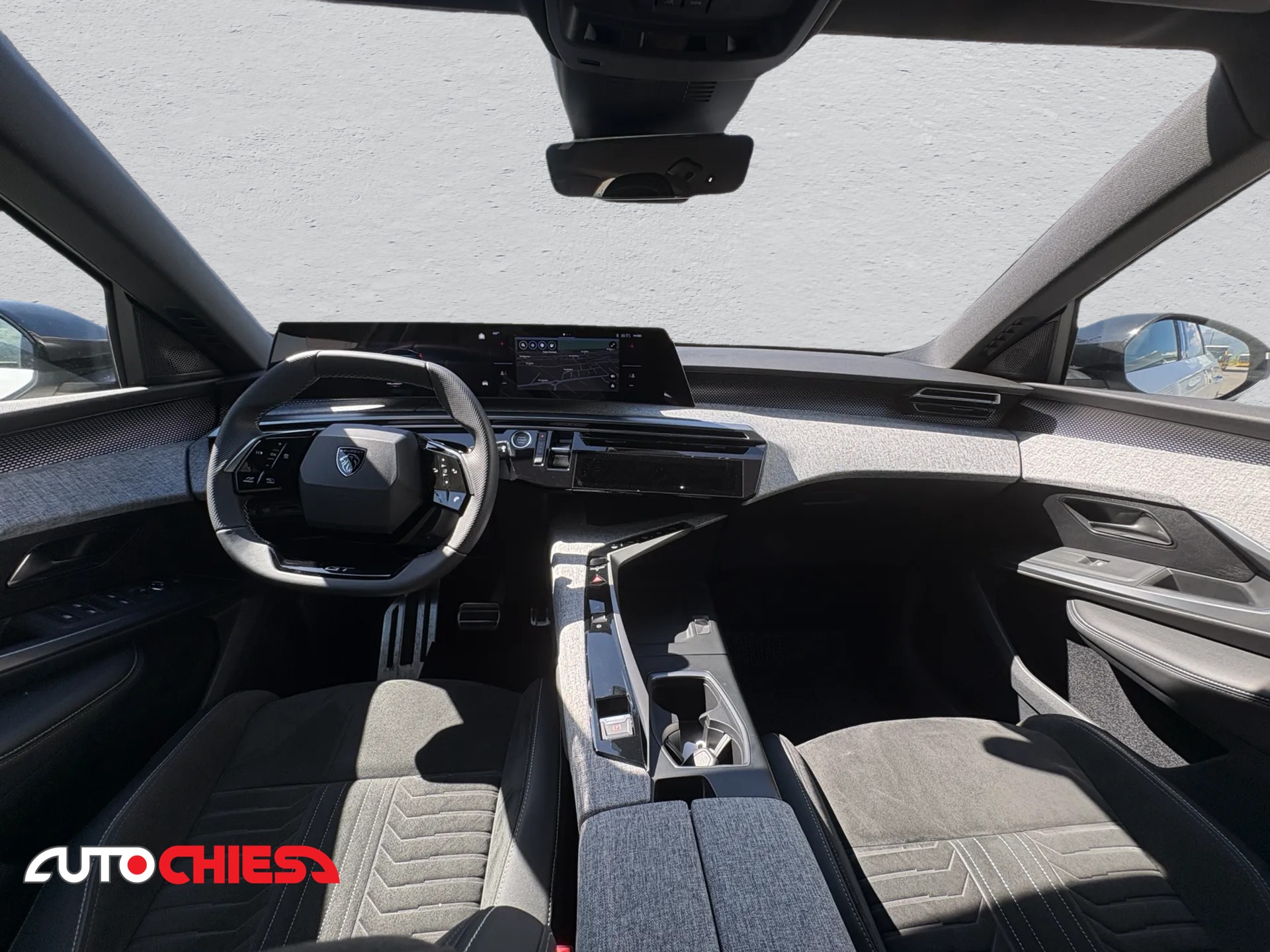 PEUGEOT 3008 1.2 Hybrid GT-image-8