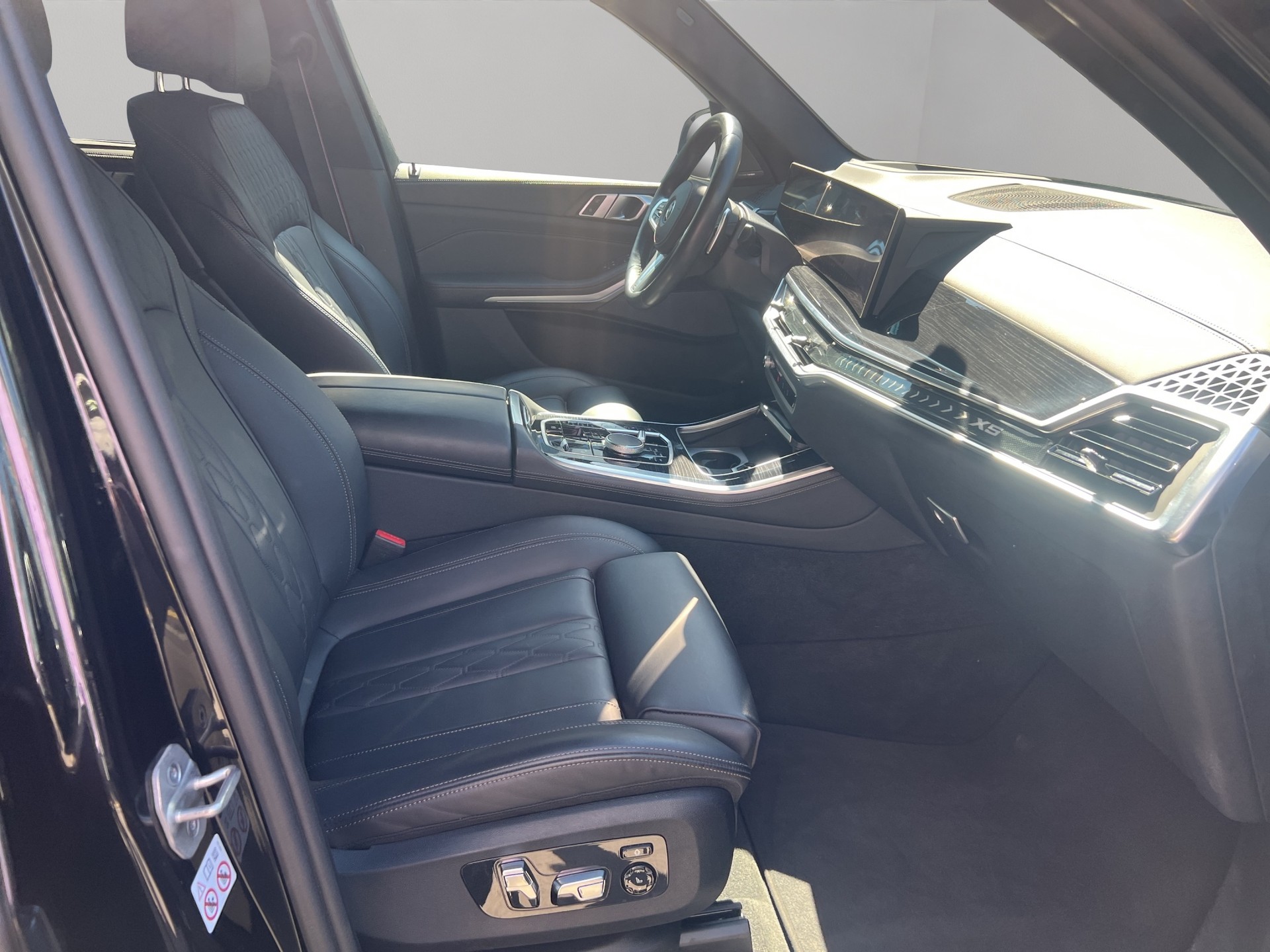 BMW X5 xDrive 50e M Sport Pro Steptronic-image-21