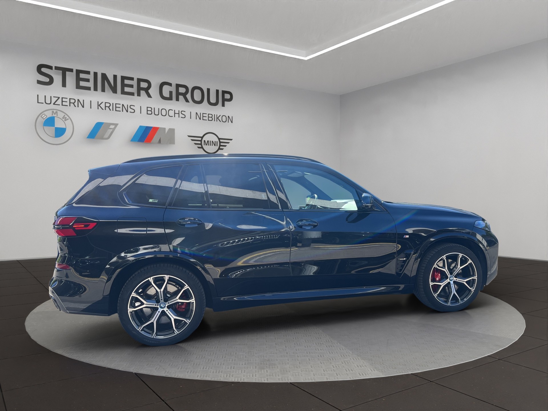 BMW X5 xDrive 50e M Sport Pro Steptronic-image-4