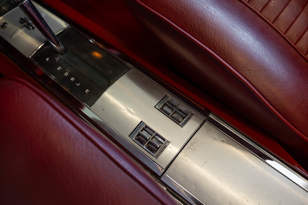 OLDSMOBILE Starfire-image-27