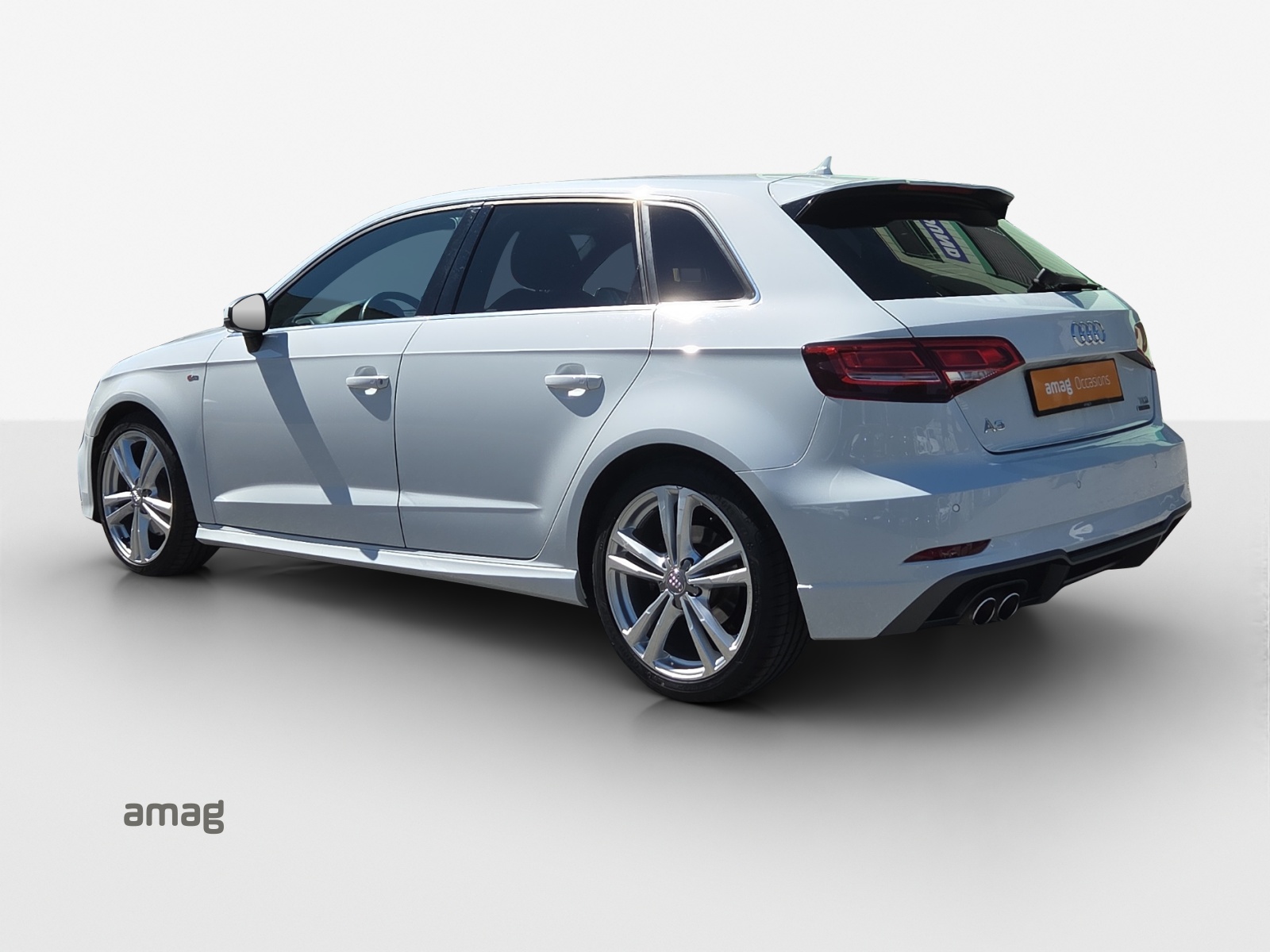 AUDI A3 Sportback 2.0 TDI Sport quattro-image-2