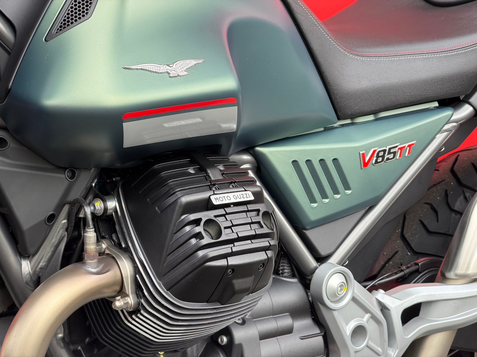 MOTO GUZZI V85 TT (35kW)-image-6