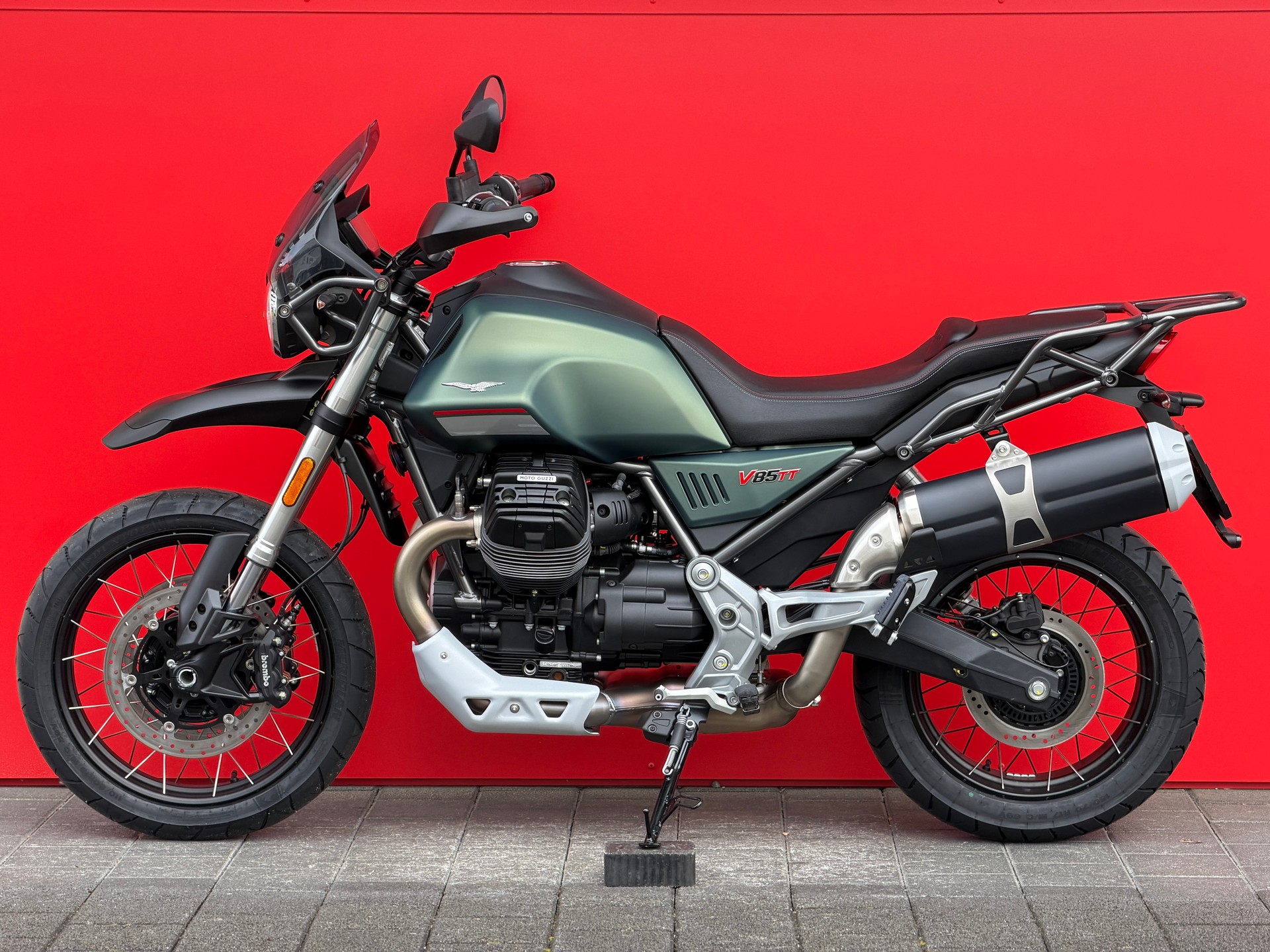 MOTO GUZZI V85 TT (35kW)-showroom-element-3