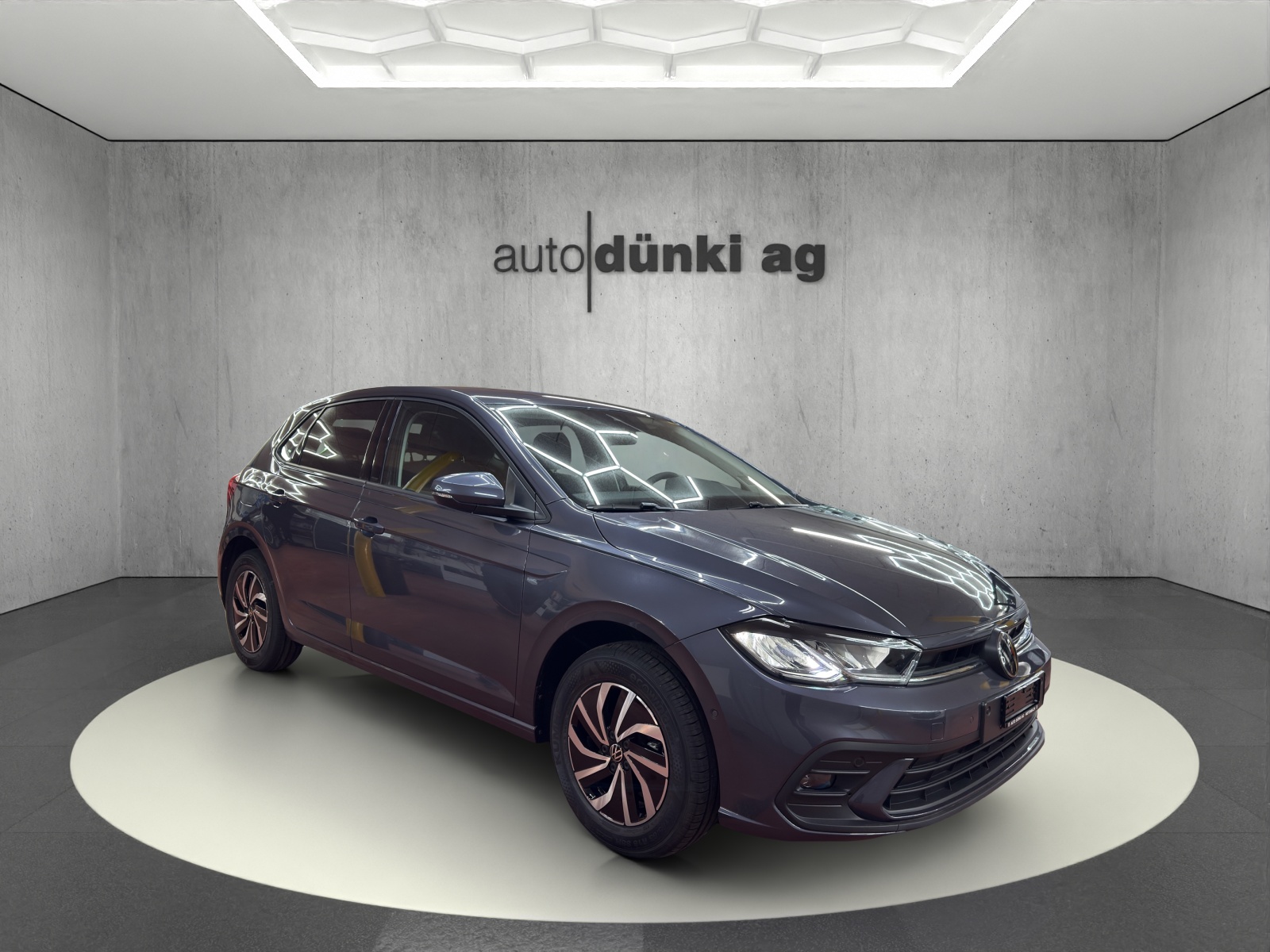 VW Polo 1.0 TSI Life DSG-image-5
