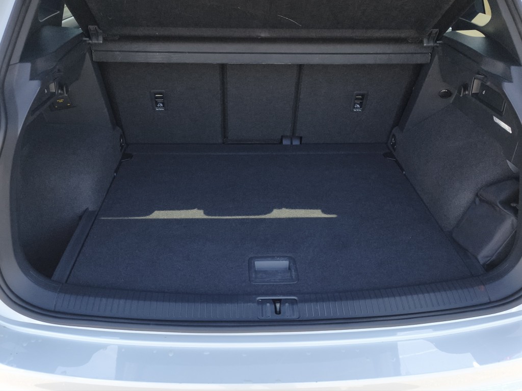 VW Tiguan 2.0 TSI R-Line DSG-image-15
