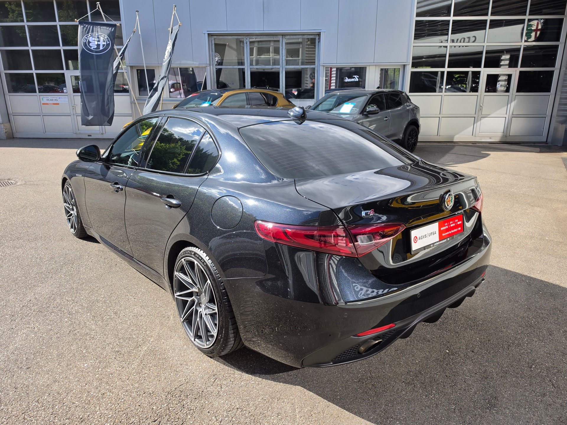ALFA ROMEO Giulia 2.0 Veloce Q4 Automatic-image-1
