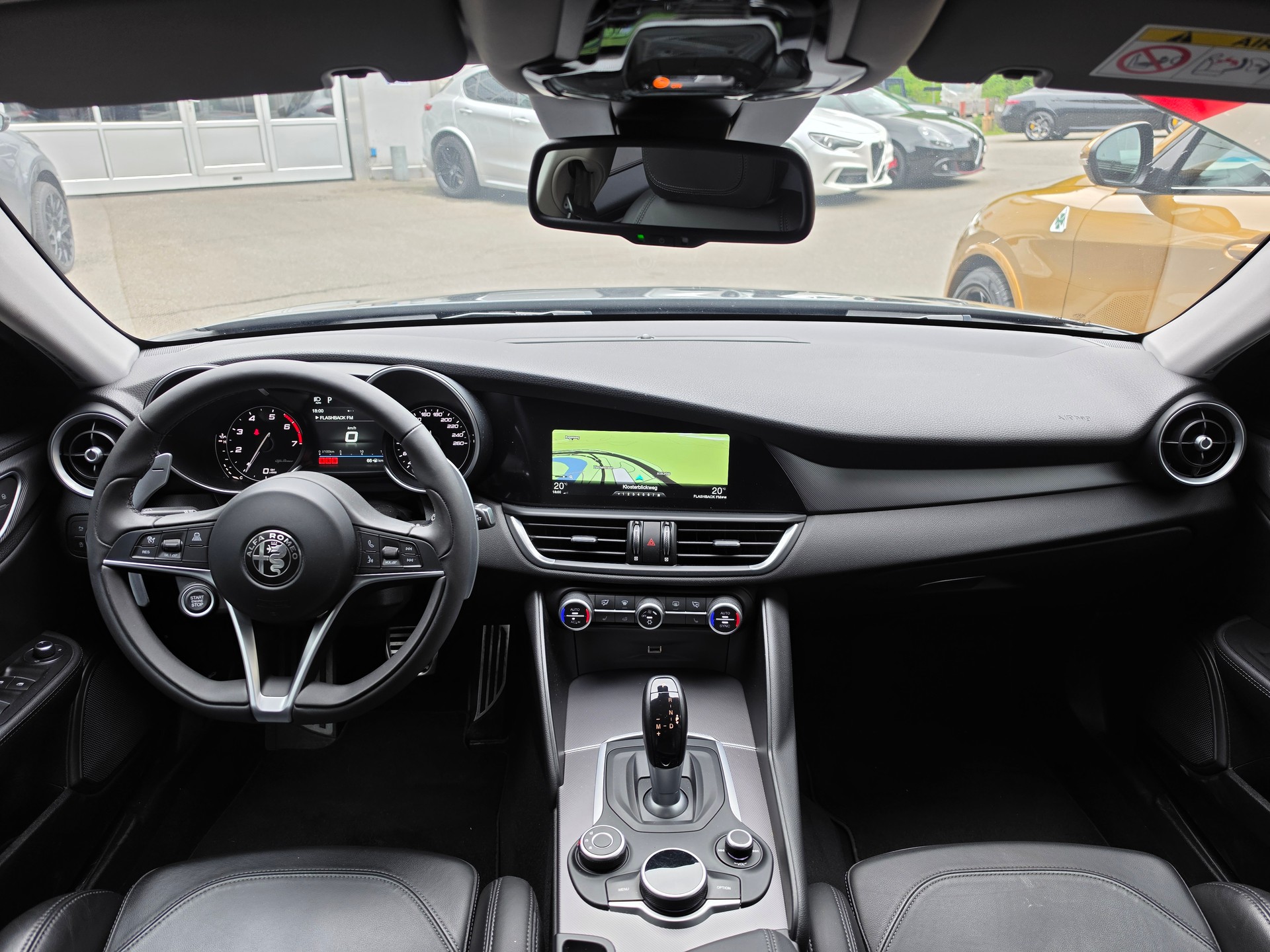 ALFA ROMEO Giulia 2.0 Veloce Q4 Automatic-image-4