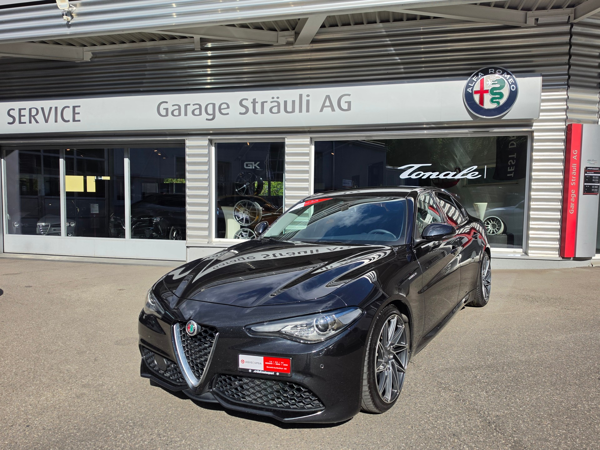 ALFA ROMEO Giulia 2.0 Veloce Q4 Automatic-image-7