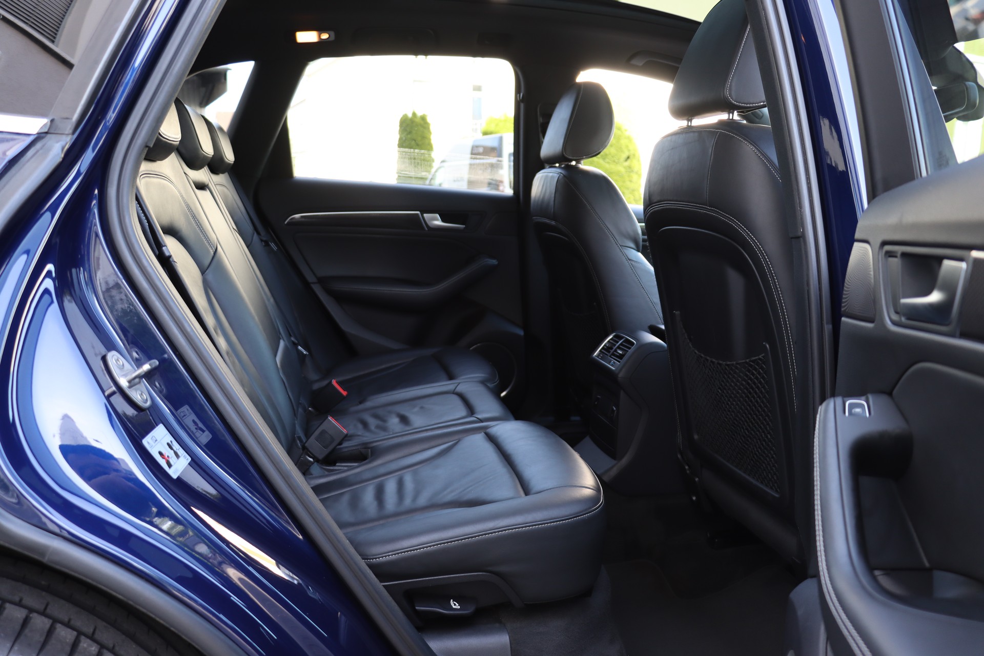 AUDI SQ5 3.0 TDI quattro tiptronic-image-10