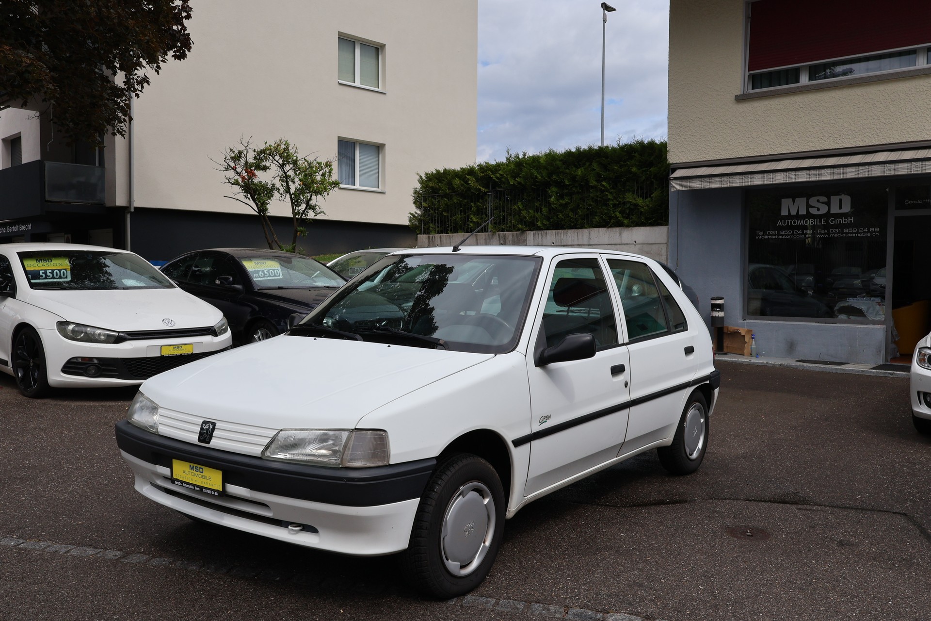 PEUGEOT 106 1.6 Automatic-image-2
