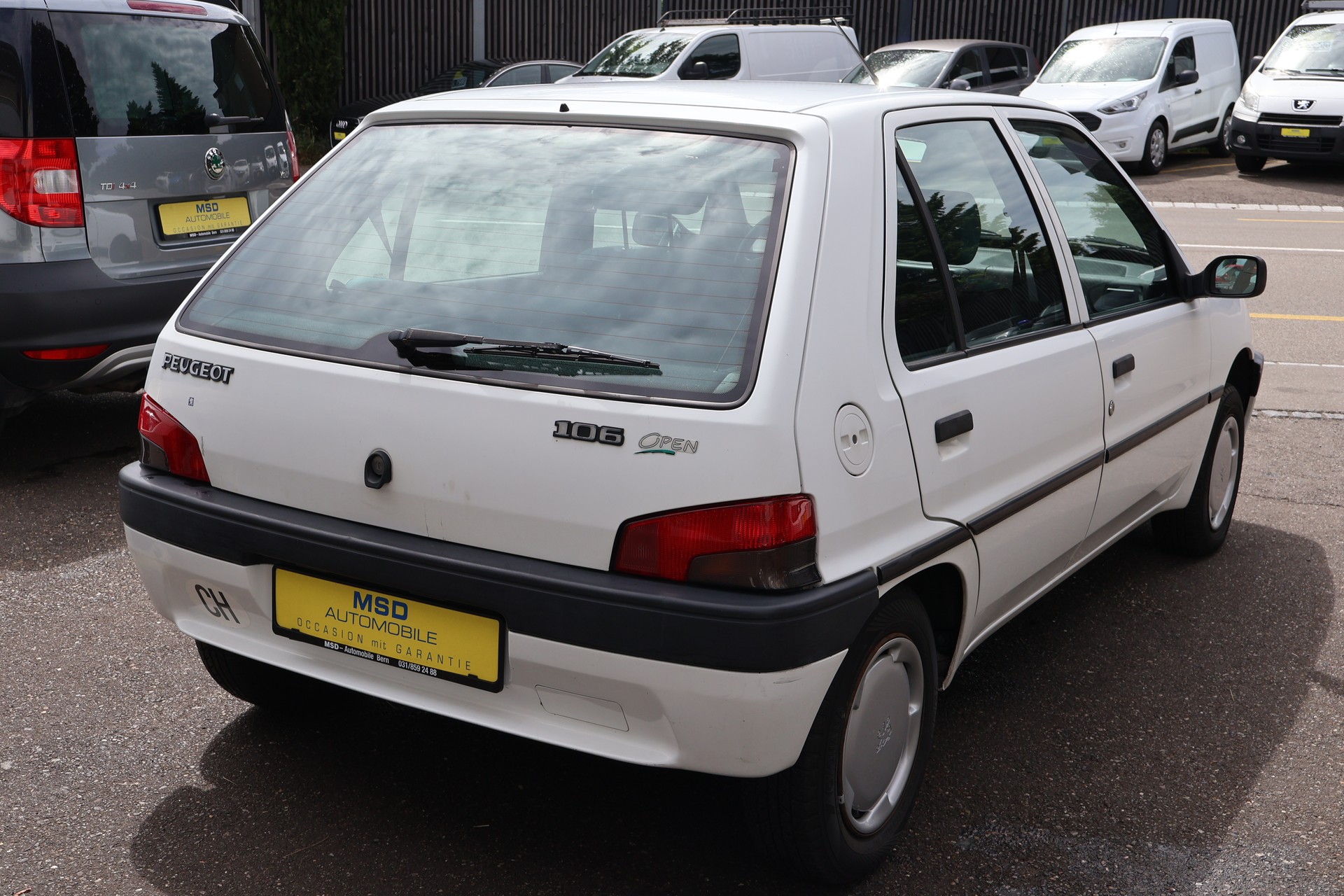 PEUGEOT 106 1.6 Automatic-image-6