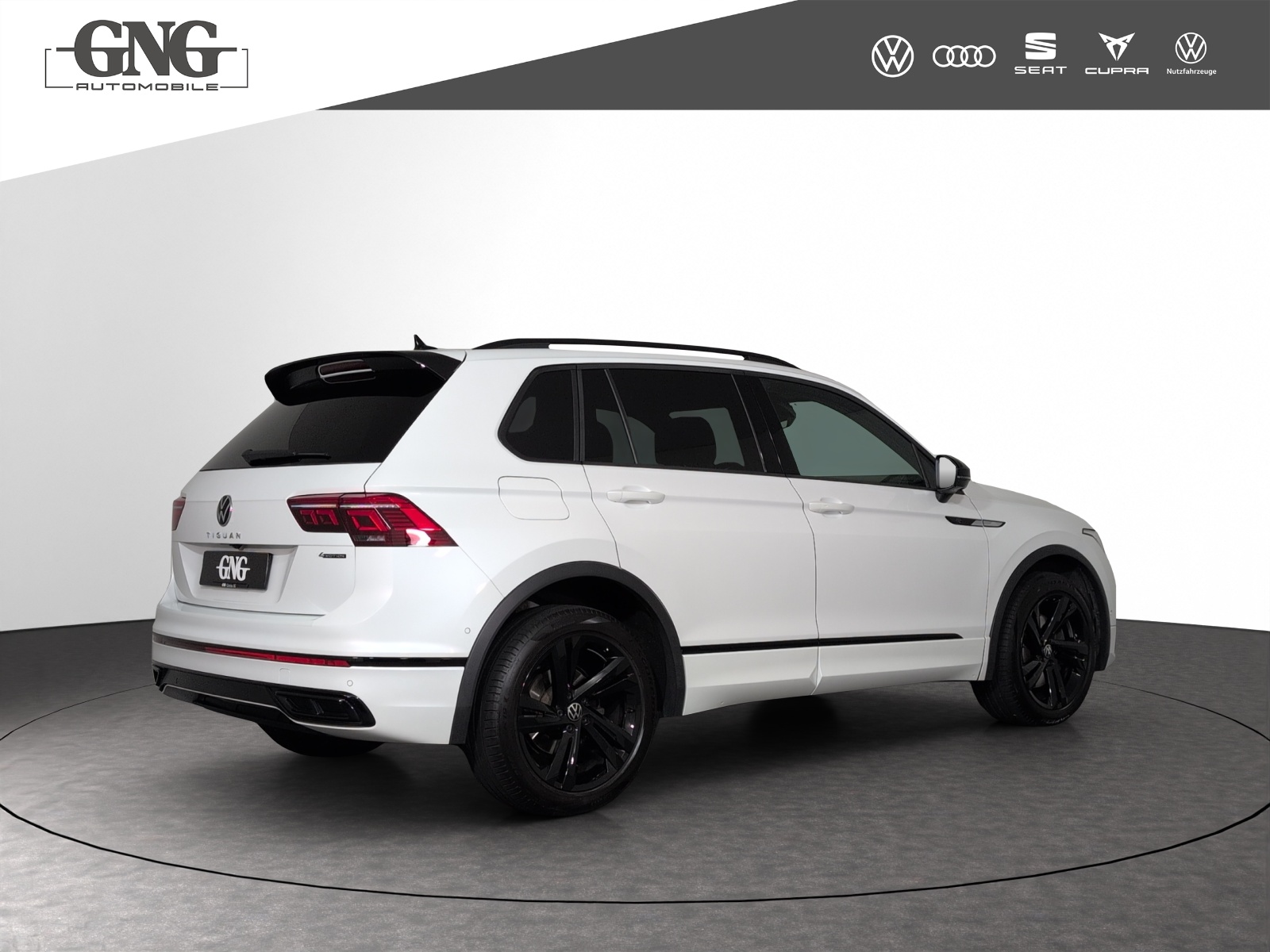 VW Tiguan 2.0TSI R-Line 4Motion DSG-image-2
