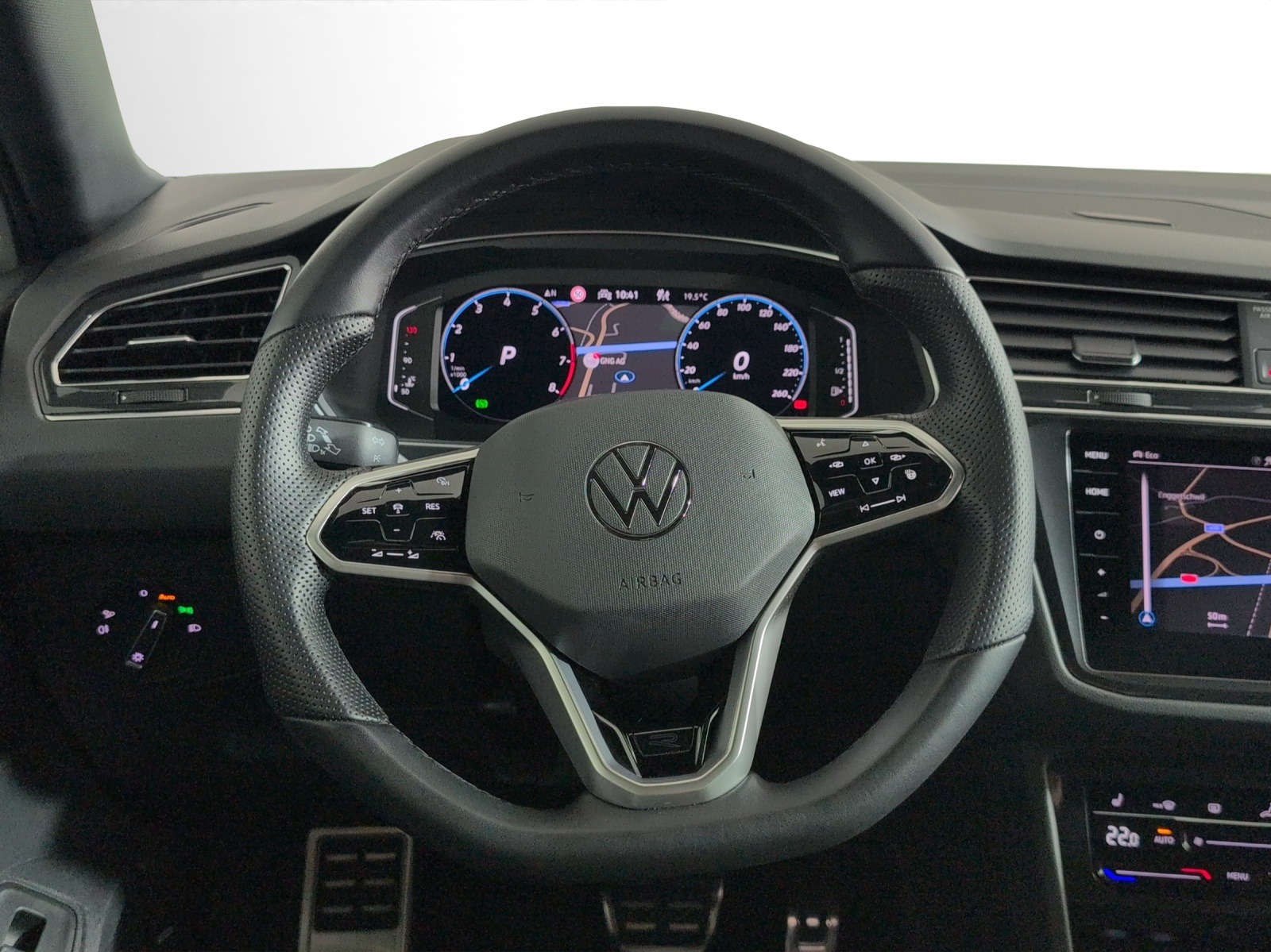 VW Tiguan 2.0TSI R-Line 4Motion DSG-image-11