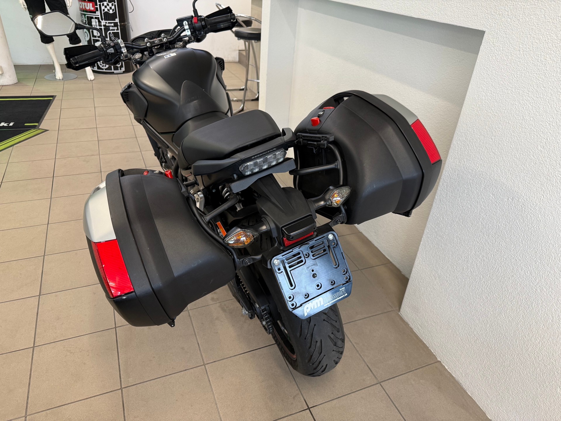 HONDA CB 650 F ABS-image-5