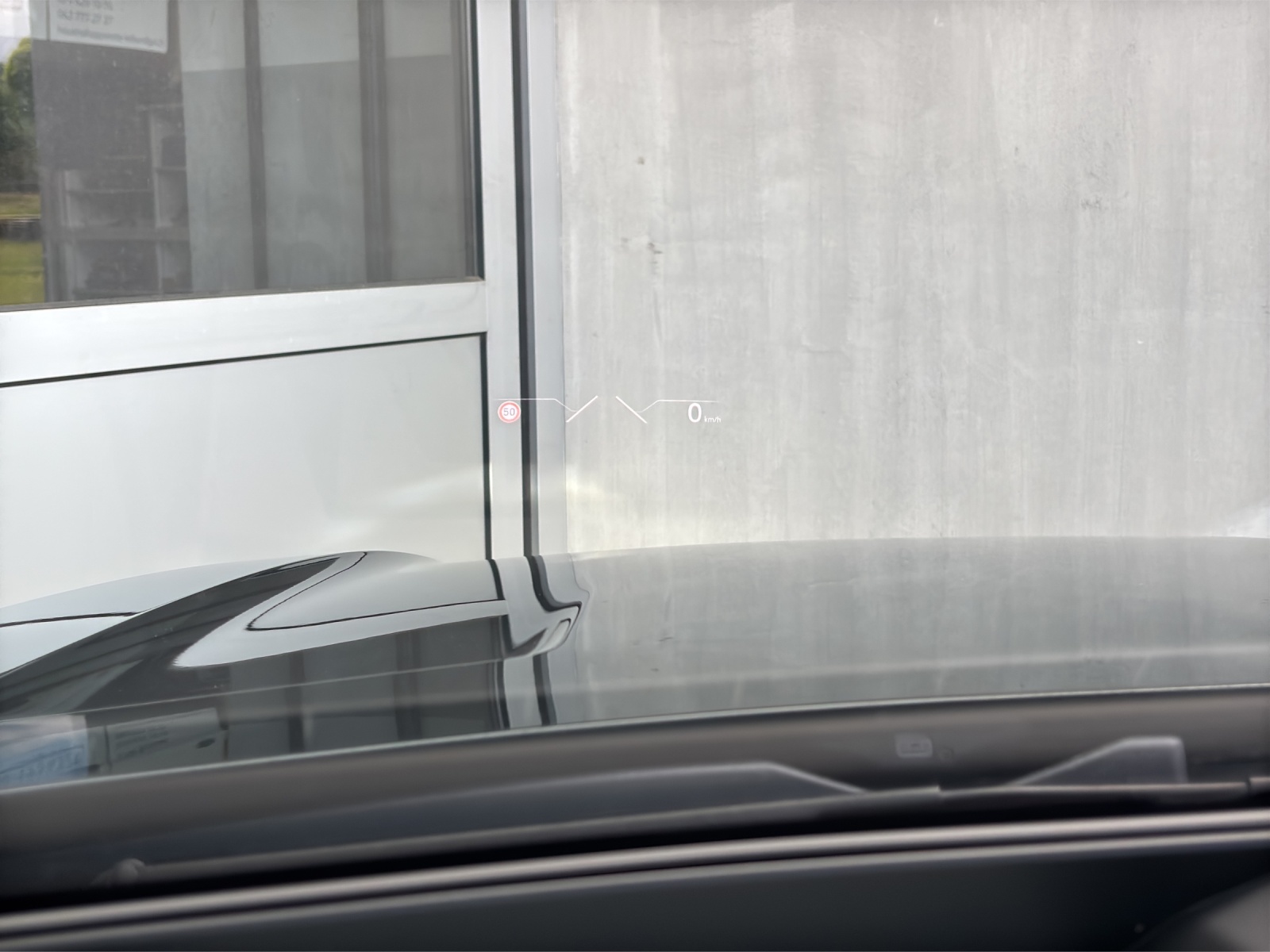 VW Touareg 3.0 TDI R Line Tiptronic mit AHK, Allradlenkung, Panorama-Ausstell-/Schiebedach, Standheizung & Winterräder-image-19