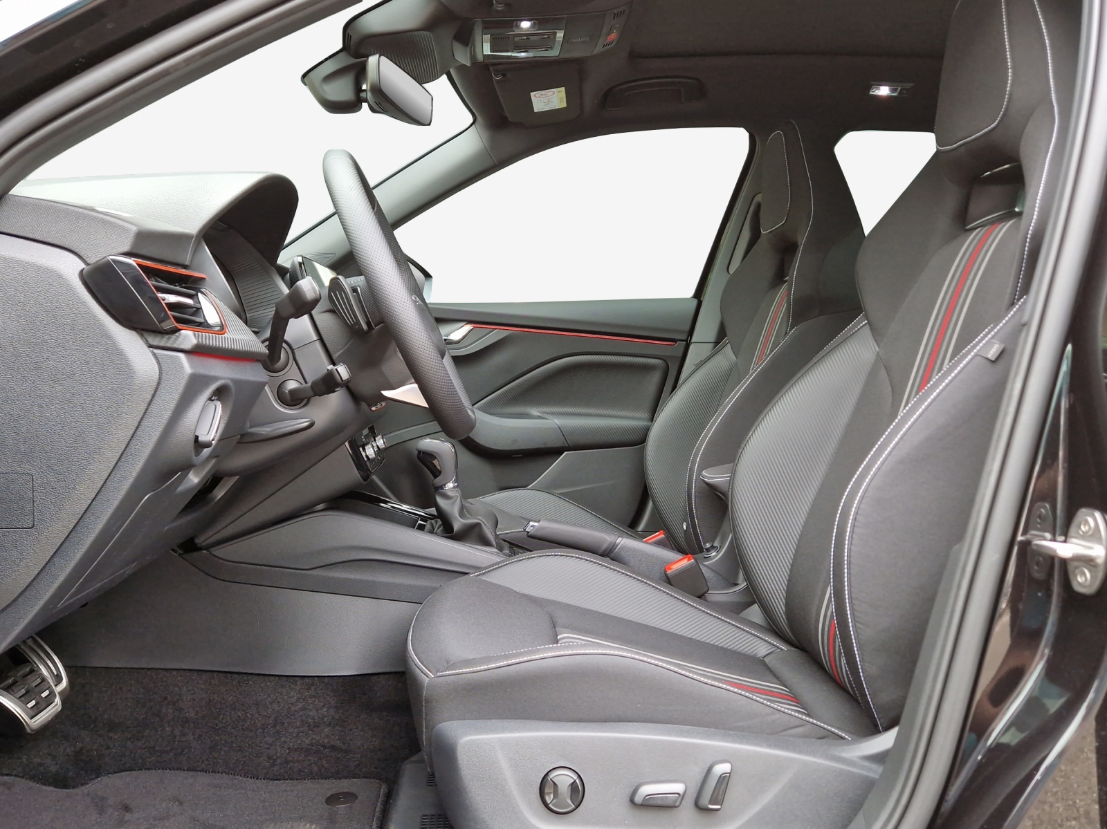 SKODA Kamiq 1.5 TSI Monte Carlo DSG-image-7