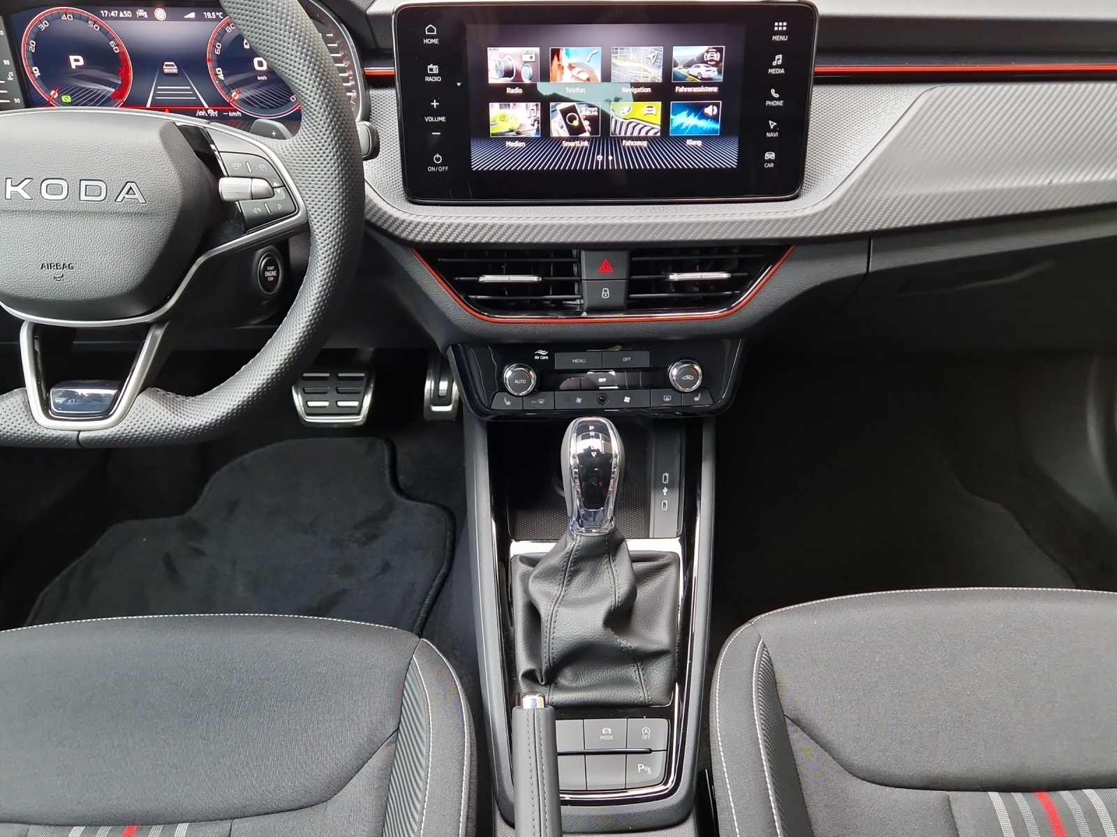 SKODA Kamiq 1.5 TSI Monte Carlo DSG-image-10