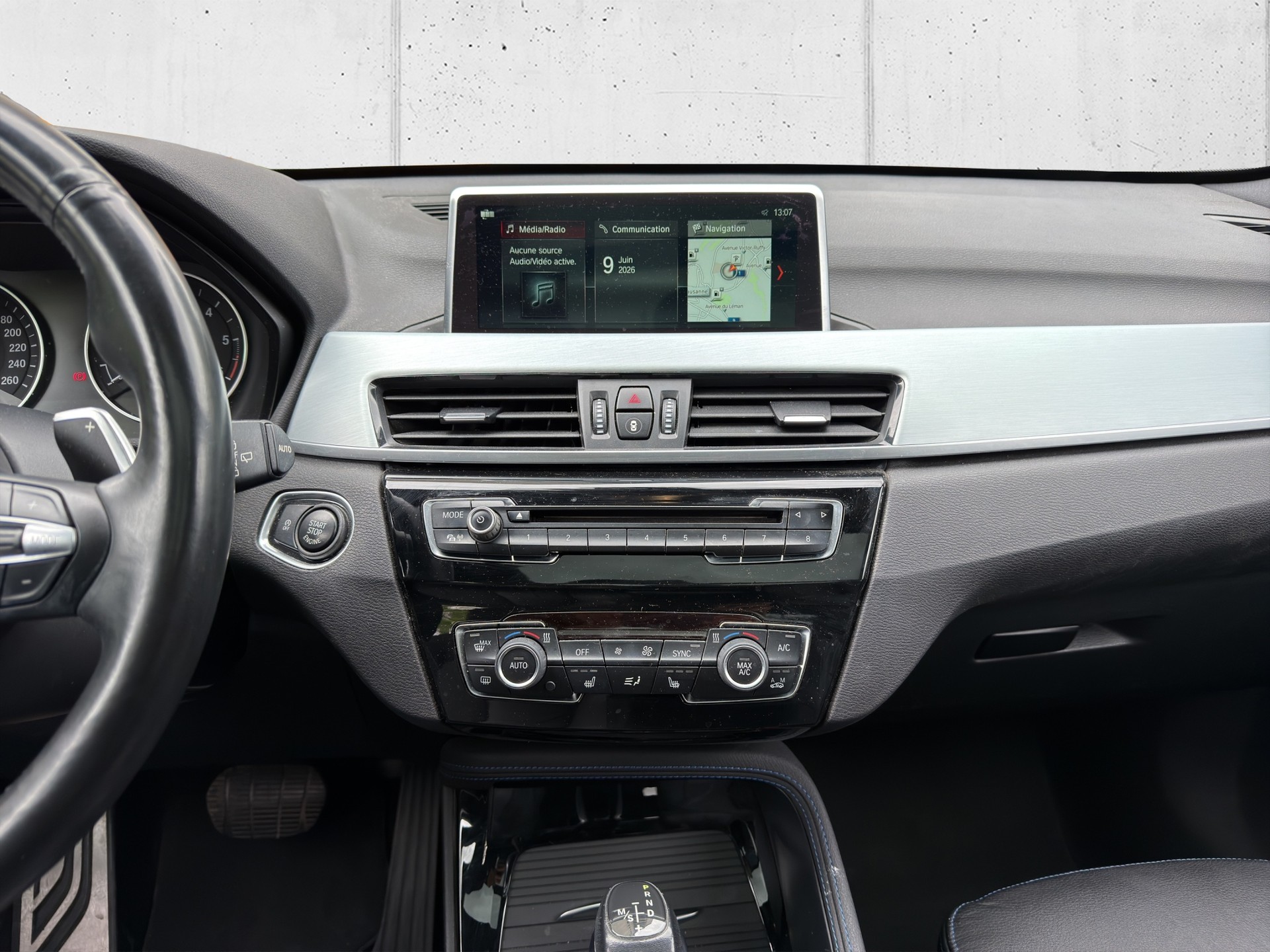 BMW X1 xDrive 25d M Sport Steptronic-image-18