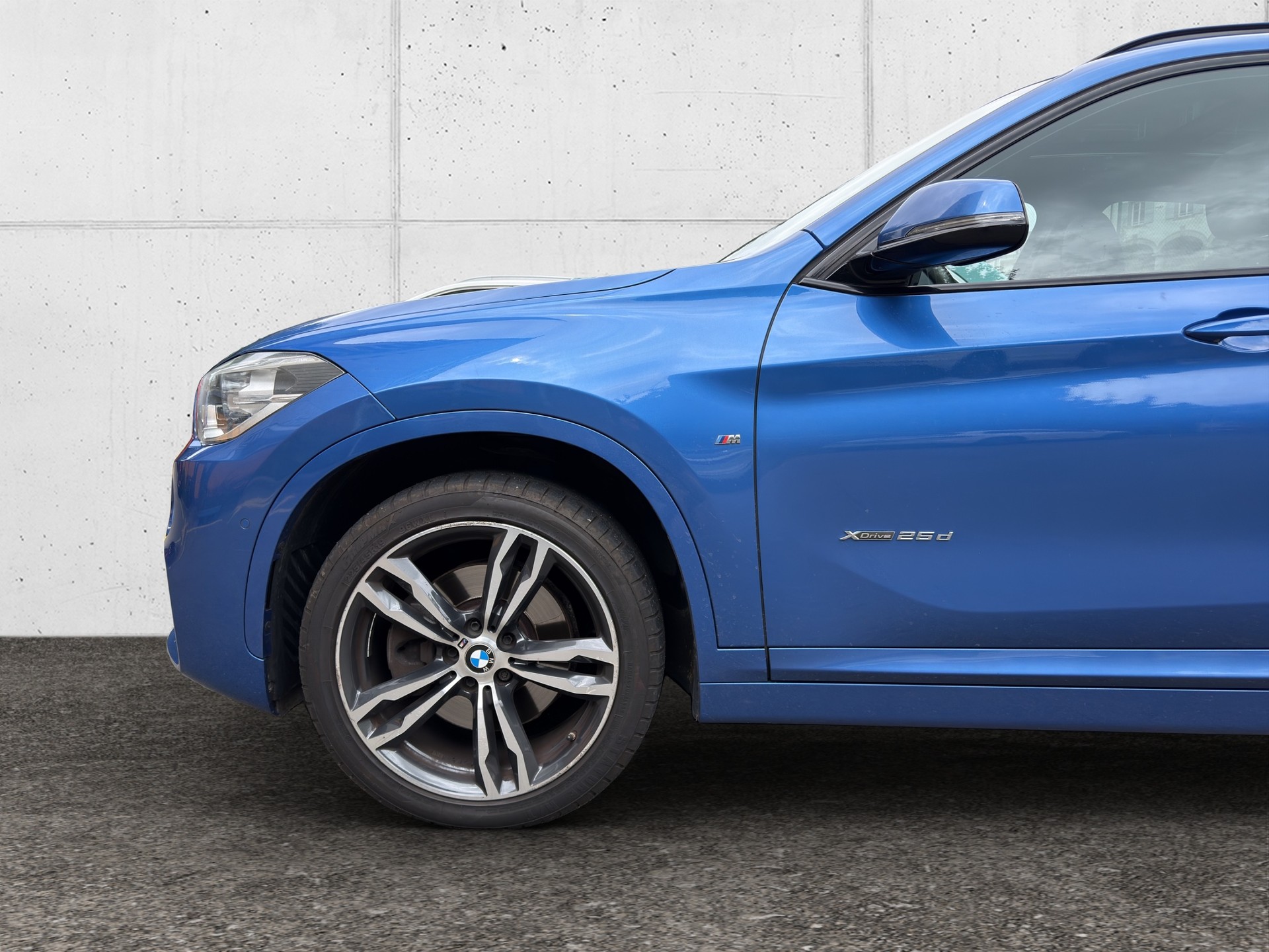 BMW X1 xDrive 25d M Sport Steptronic-image-4
