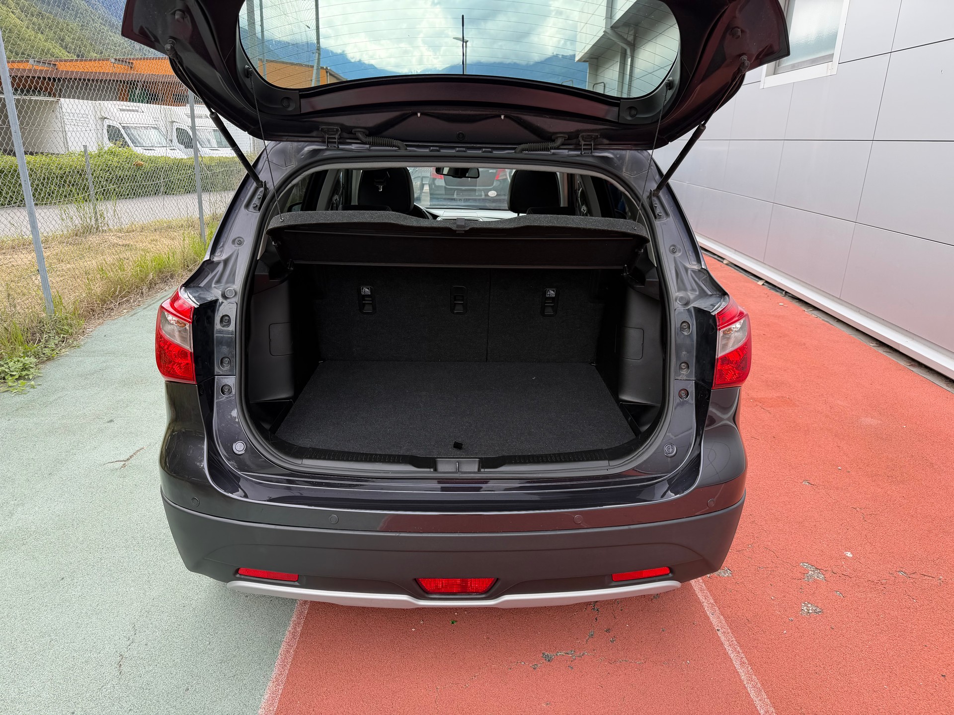 SUZUKI SX4 S-Cross 1.6 16V Compact Top 4WD CVT7-image-13