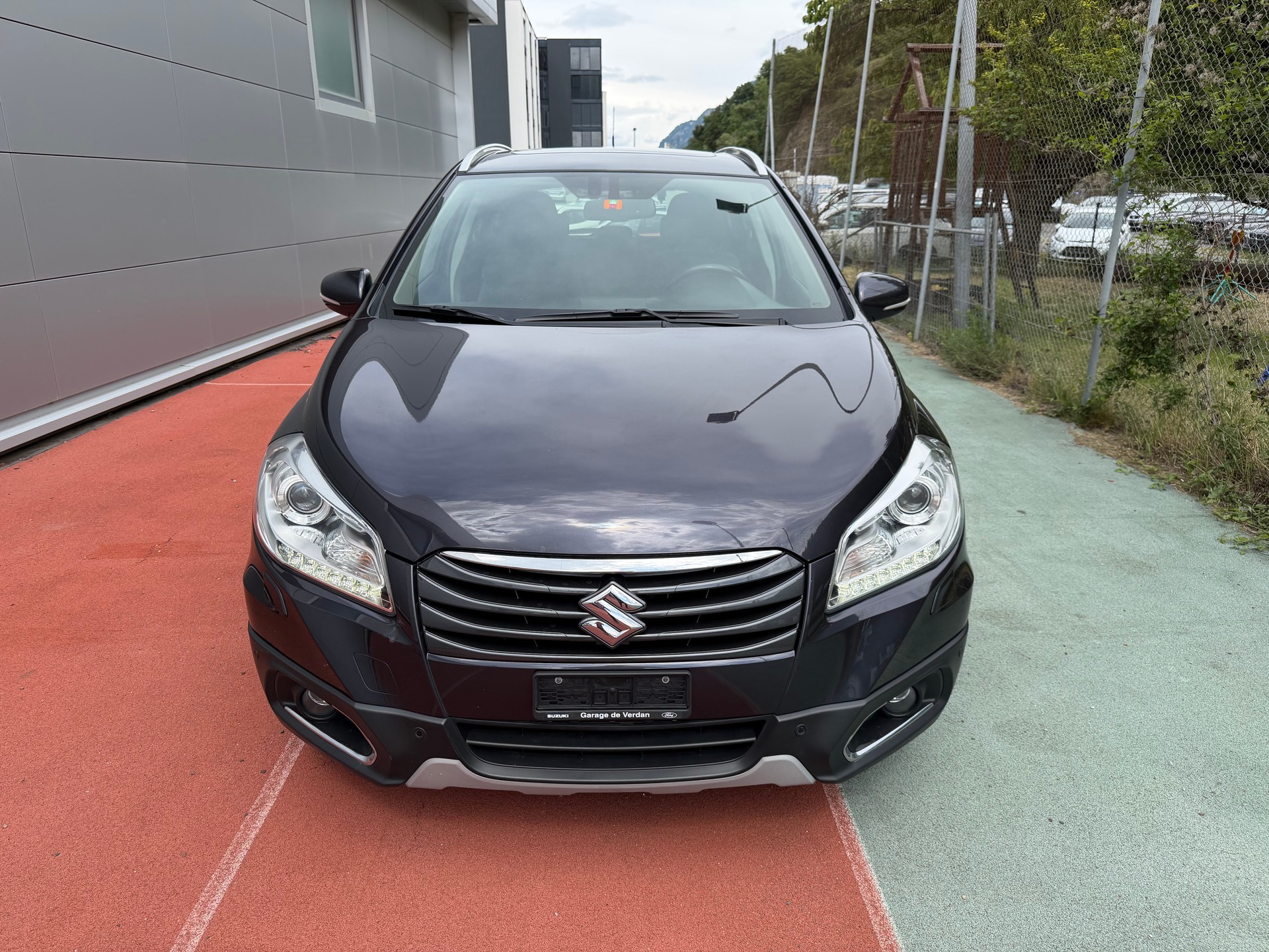 SUZUKI SX4 S-Cross 1.6 16V Compact Top 4WD CVT7-image-2