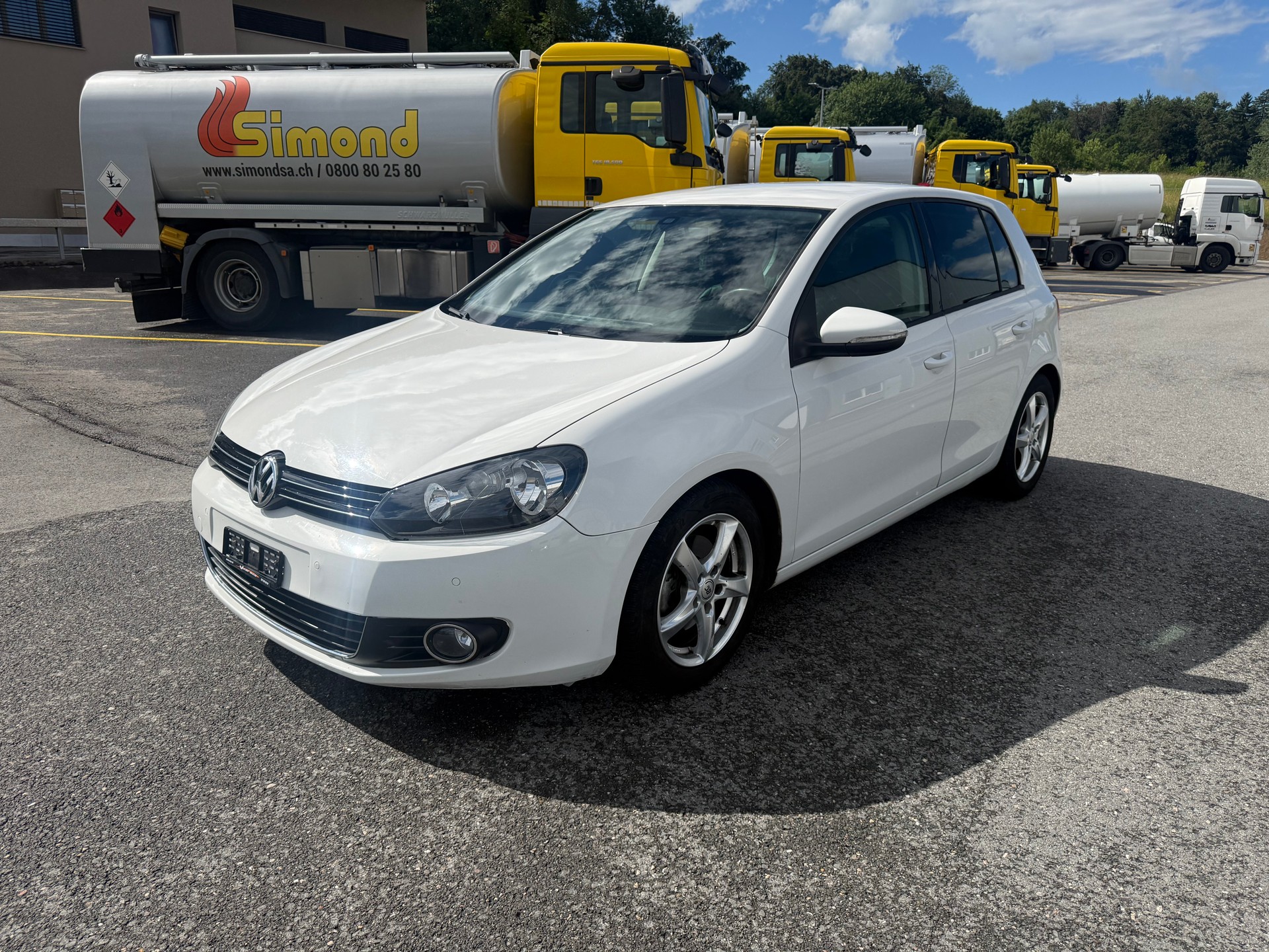 VW Golf 1.4 TSI Highline DSG-image-0