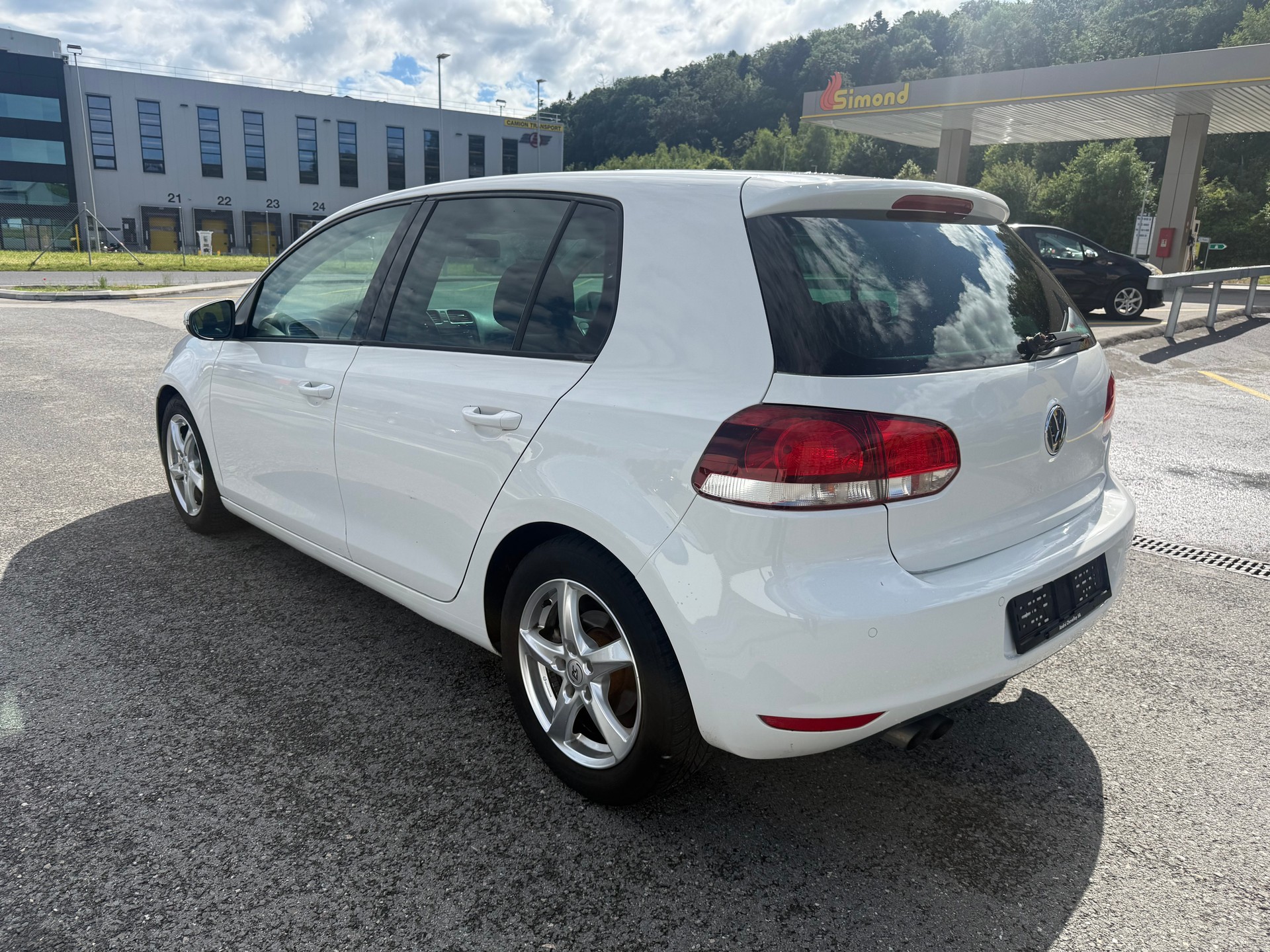 VW Golf 1.4 TSI Highline DSG-image-1