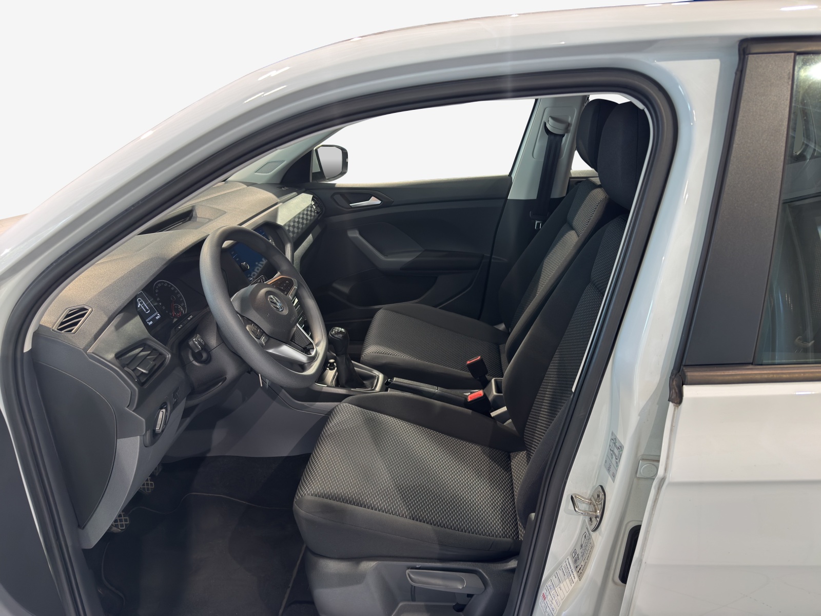 VW T-Cross 1.0 TSI-image-7