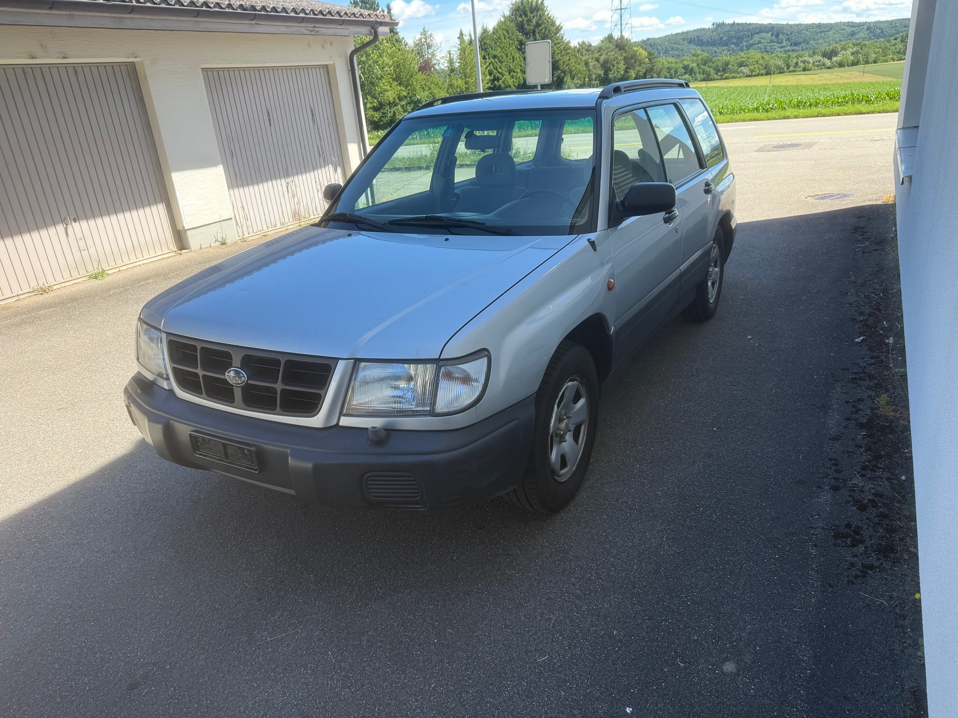 SUBARU Forester 2.0 A-image-1