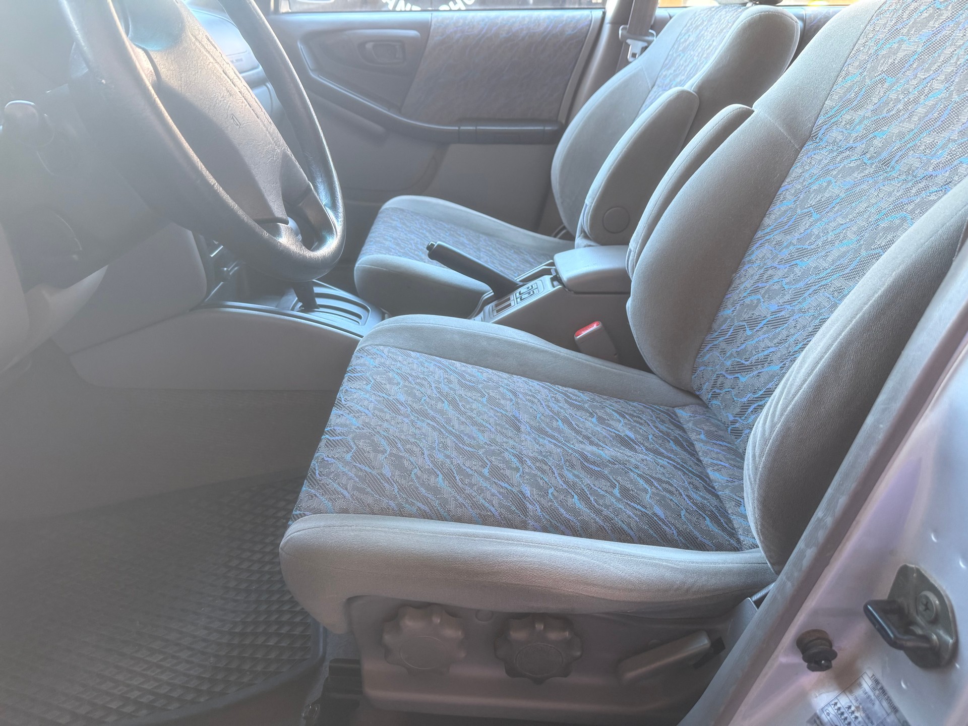 SUBARU Forester 2.0 A-image-0