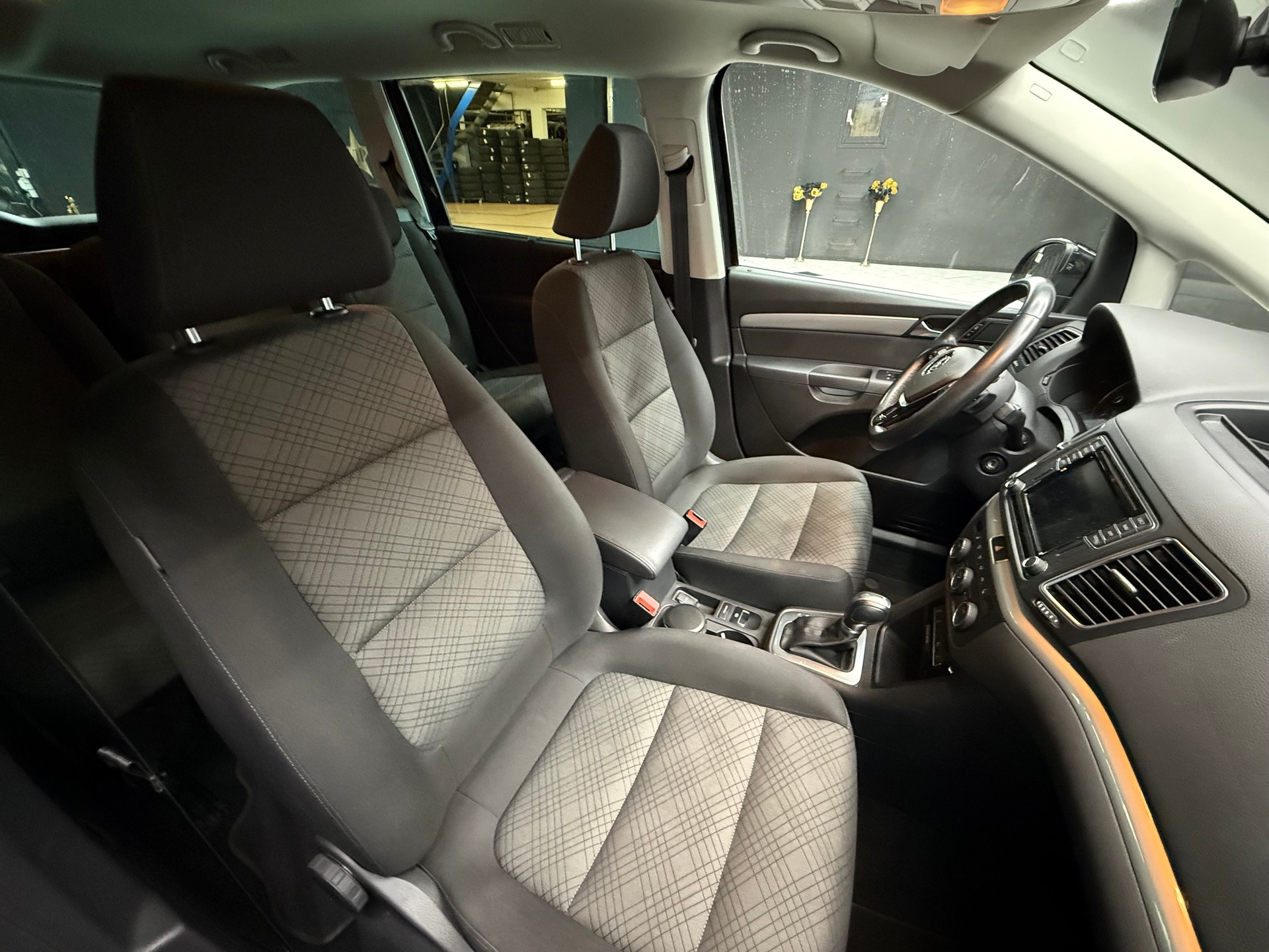 VW Sharan 2.0 TDI BMT Family DSG-image-9