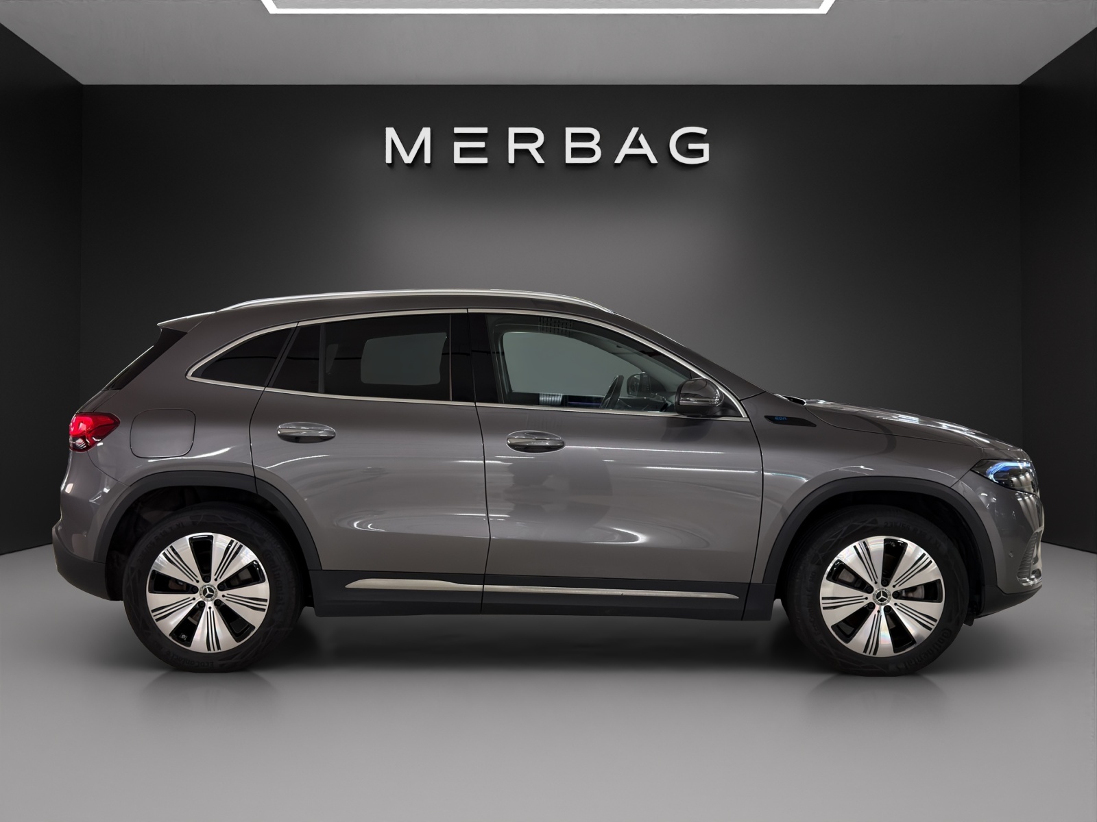 MERCEDES-BENZ EQA 250-image-3
